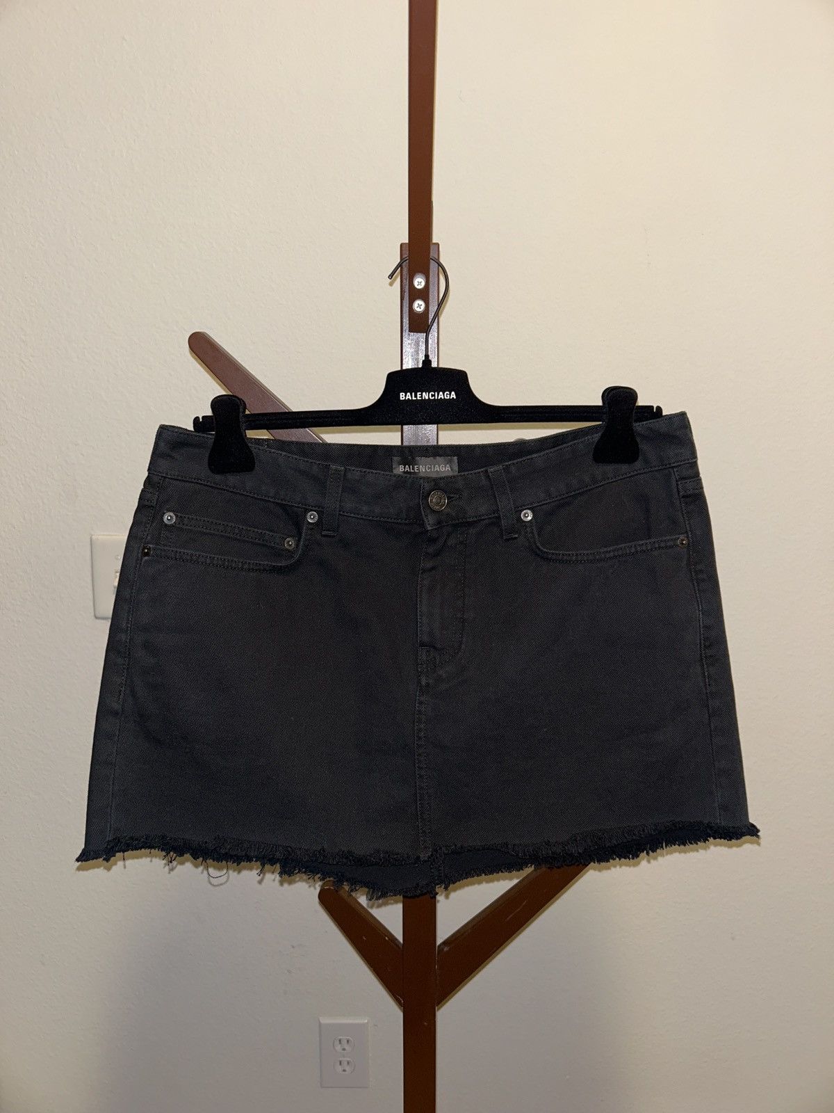 Balenciaga Balenciaga Denim Skirt Size 30" / US 8 / IT 44 - 1 Thumbnail