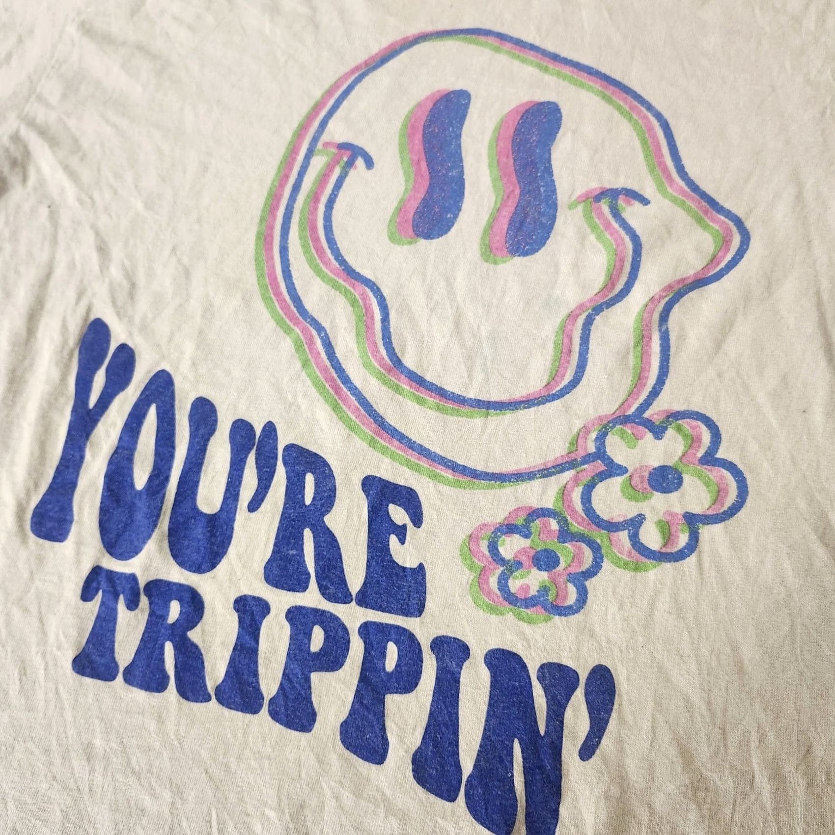 Fashion Nova Fashion Nova Youre Trippin Smiley Graphic Tee Womens Small Cream Ivory 100% Cotton T-Shirt Fun Graphic Casual Travel Shirt Women Small Crew Neck Size S / US 4 / IT 40 - 6 Thumbnail