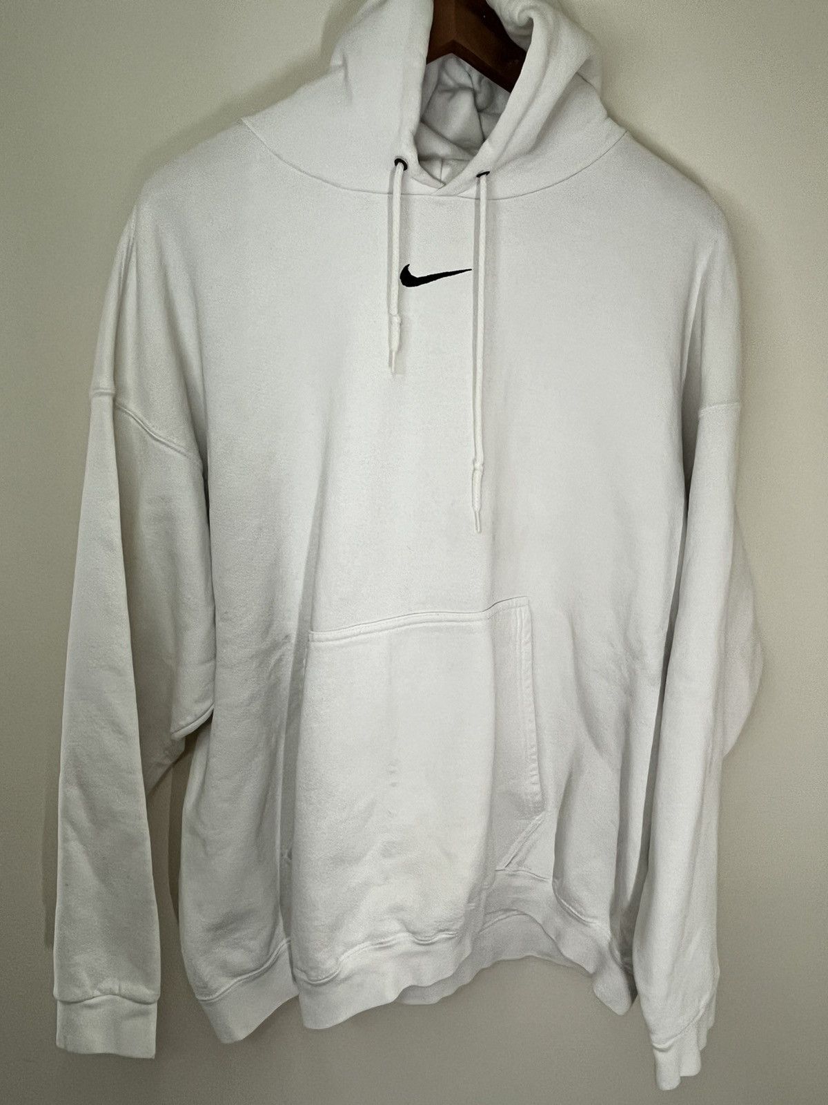 image of Crazy Vintage 90's Nike Center Swoosh Hoodie in Cream, Men's (Size XL)