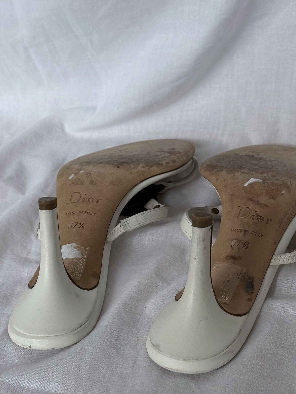 Dior Christian Dior White Leather Mules Sandals Size US 7.5 / IT 37.5 - 11 Thumbnail