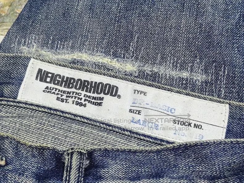 Neighborhood Neighborhood size L Jeans Size US 27 - 4 Thumbnail