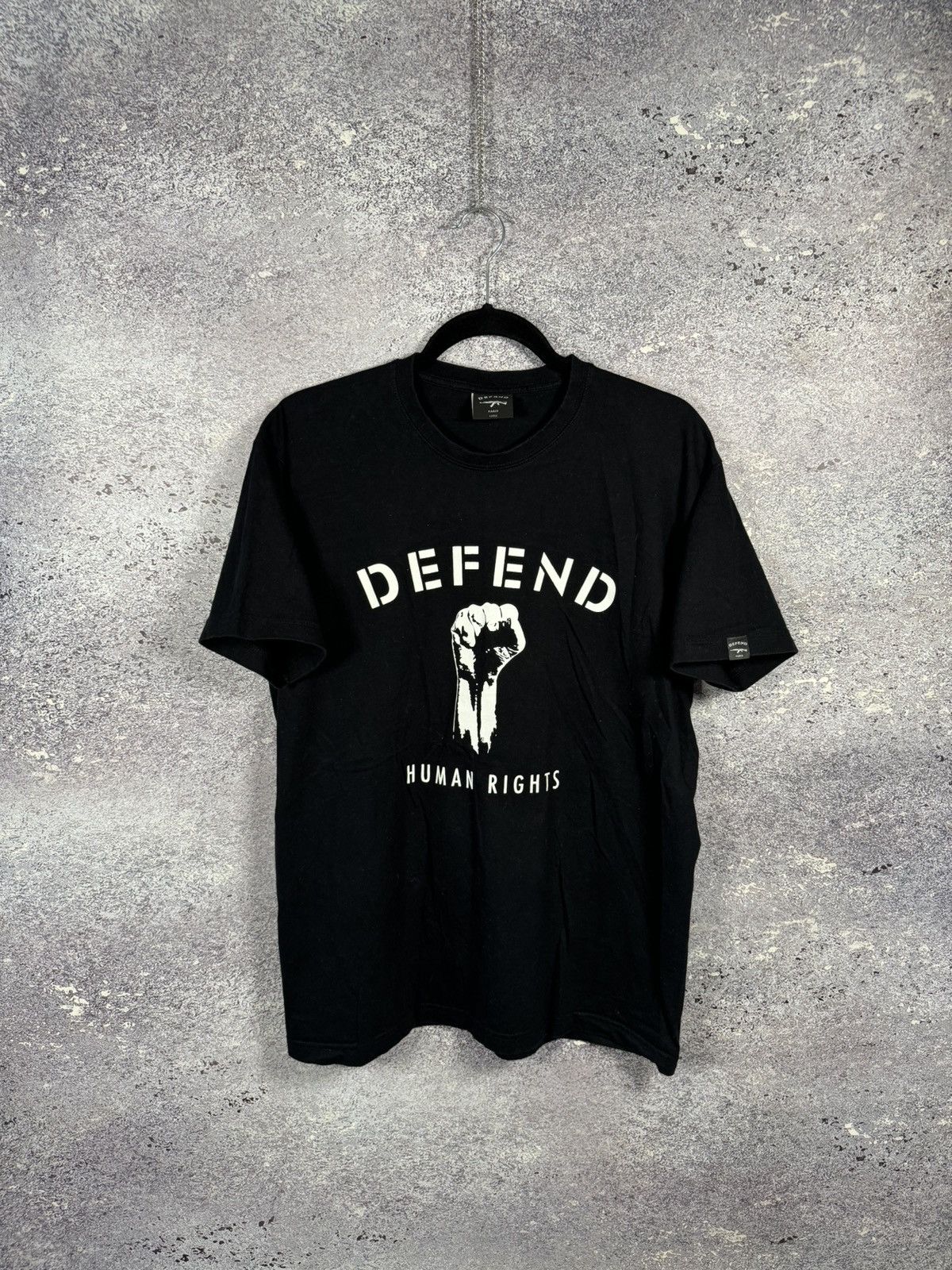 DEFEND PARIS Defend Paris Human Rights Black T Shirt Large Size US L / EU 52-54 / 3 - 1 Thumbnail