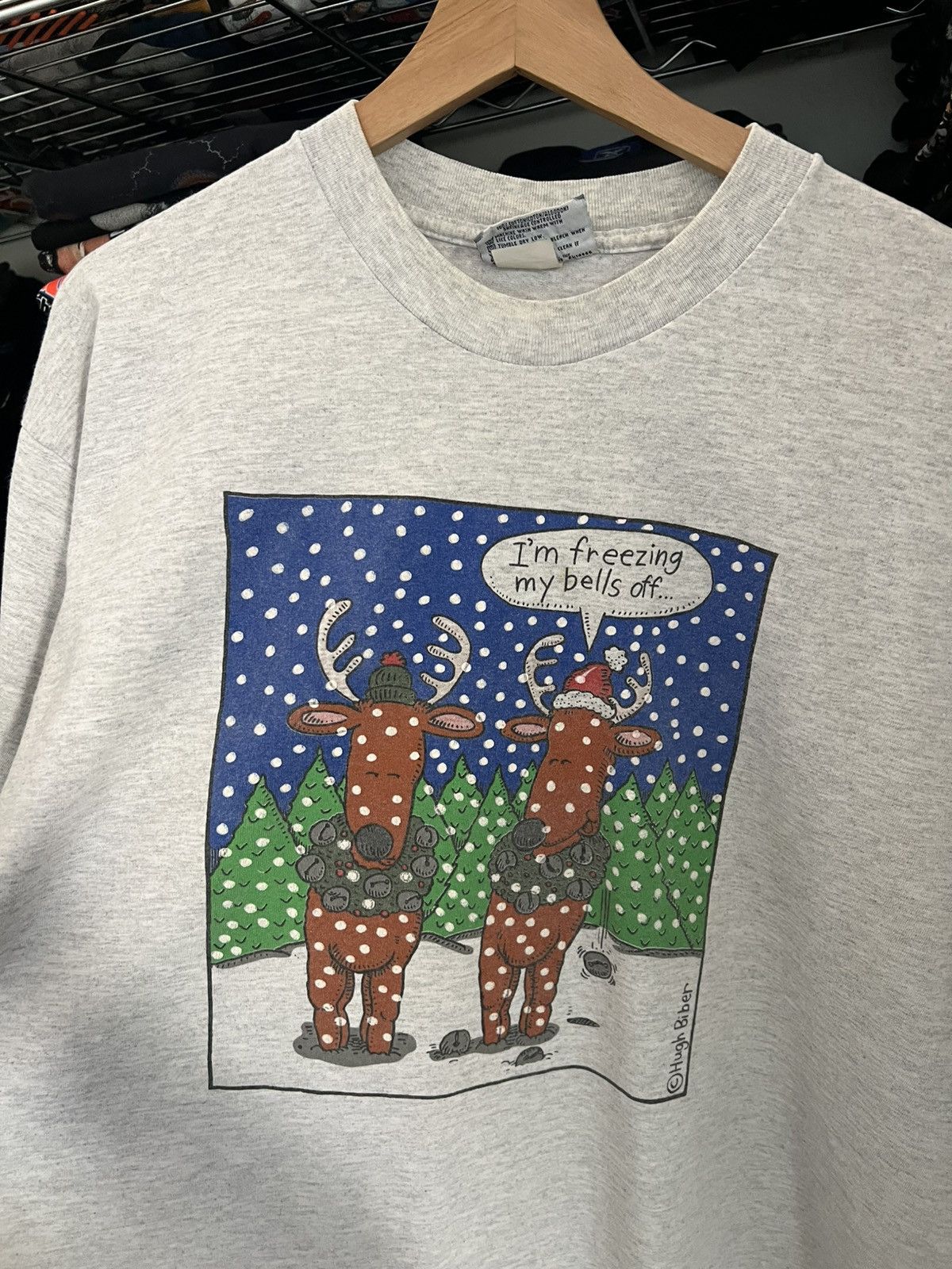 Lee 90s I’m freezing my bells off Hugh Biber Christmas Art Tee Size US XL / EU 56 / 4 - 3 Thumbnail