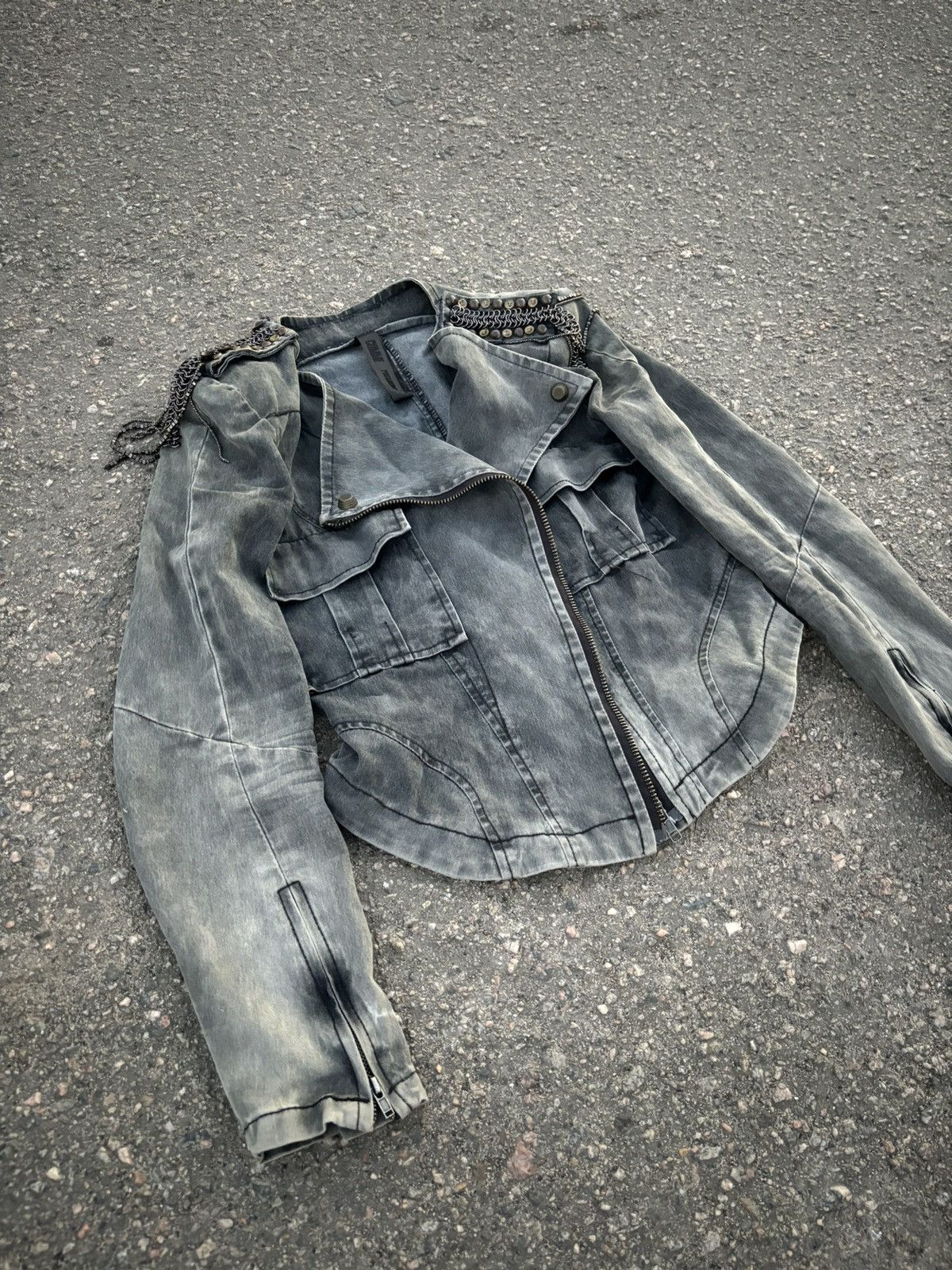 Japanese Brand × Vintage Vintage Japanese Brand Comme Premium Acid Wash Gothic Jacket Size S / US 4 / IT 40 - 1 Thumbnail