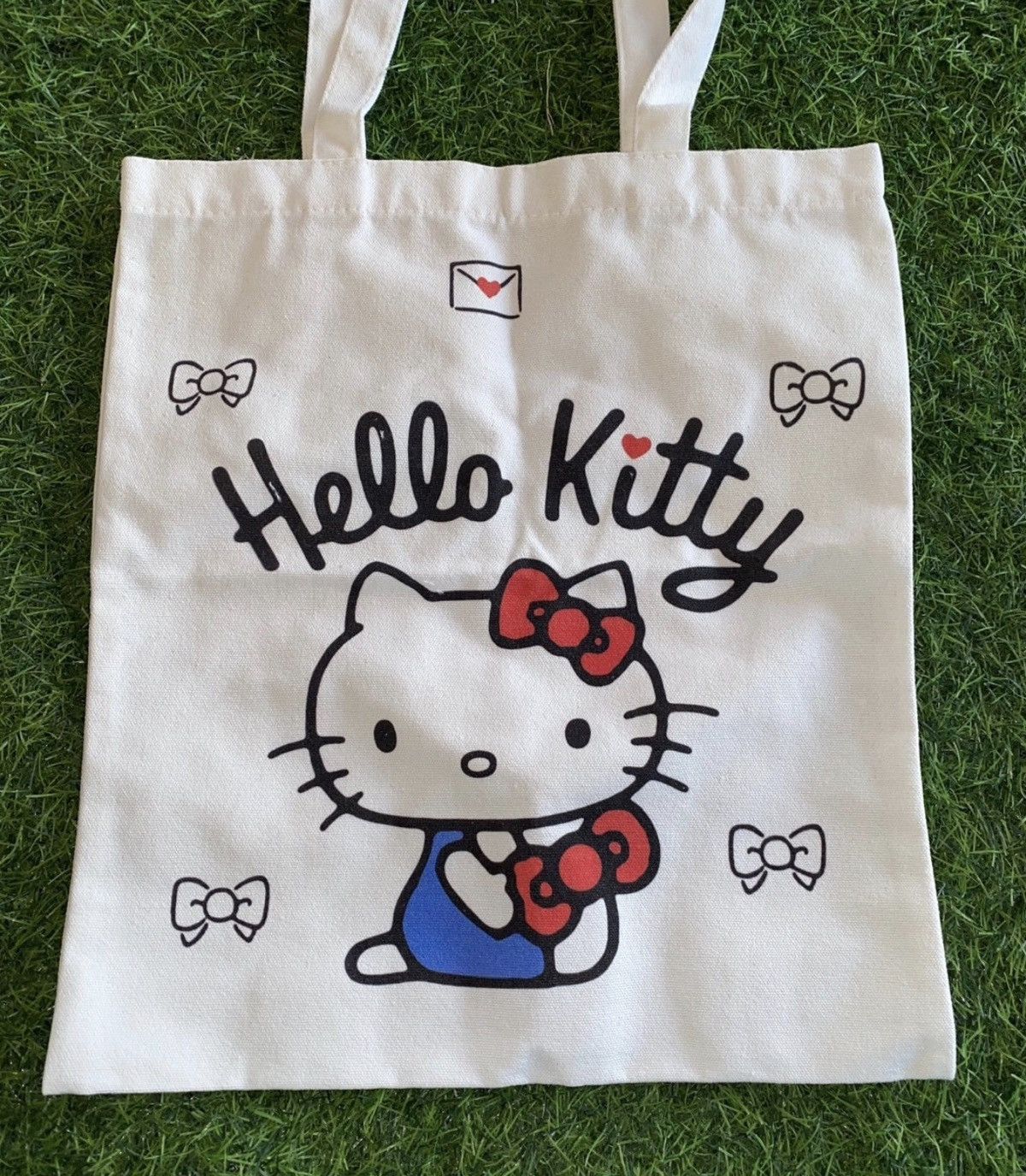 Other Sanrio Hello Kitty Handbag Tote Brand new designer unisex Size ONE SIZE - 3 Thumbnail