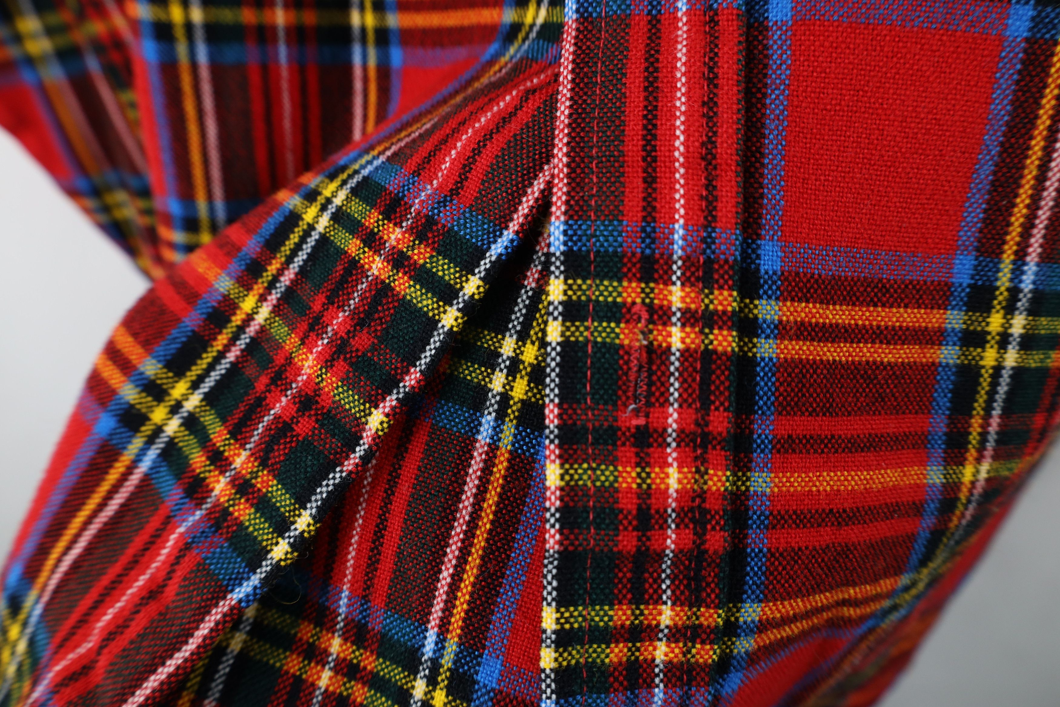Vintage Vintage 70s Streetwear Knit Collared Button Shirt Plaid Size US L / EU 52-54 / 3 - 4 Thumbnail