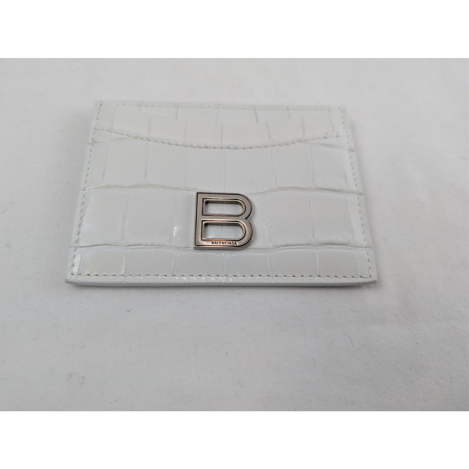 Balenciaga o1rshd1 Size: OS / Shiny Embossed Croc Hourglass Card Holder Size ONE SIZE - 9 Thumbnail