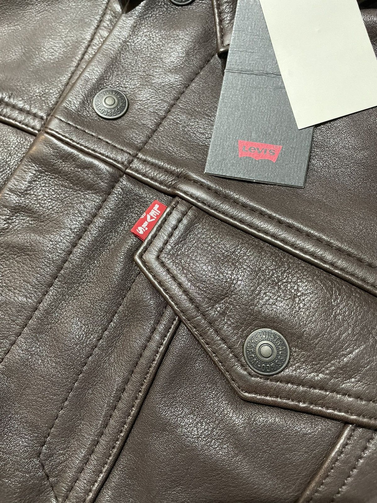 Levi's Vintage Levis Heavy Genuine Leather Trucker Jacket Size US L / EU 52-54 / 3 - 4 Thumbnail
