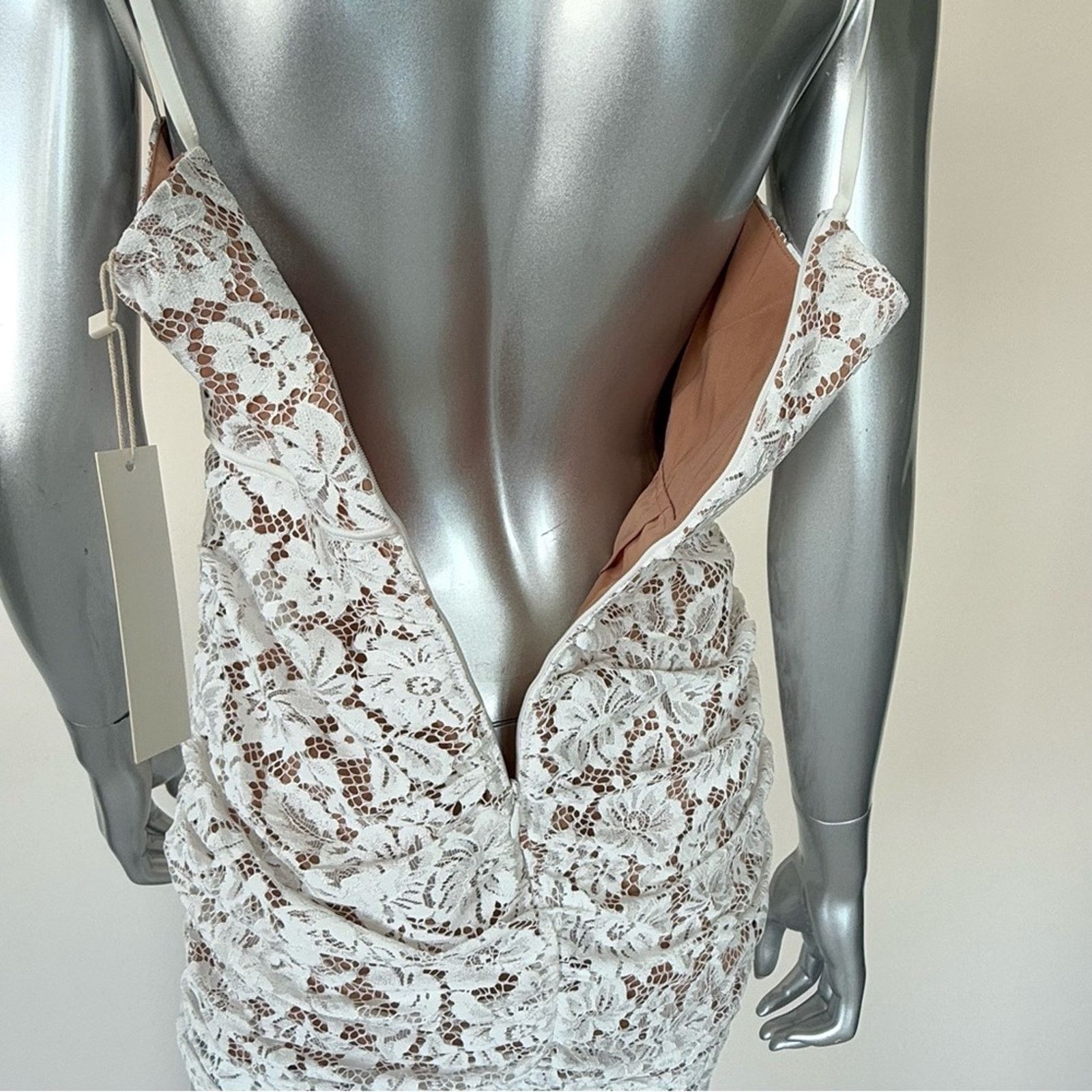 For Love & Lemons NWT!!! For love and lemons women dress size M Retail 265$ Size M / US 6-8 / IT 42-44 - 5 Thumbnail