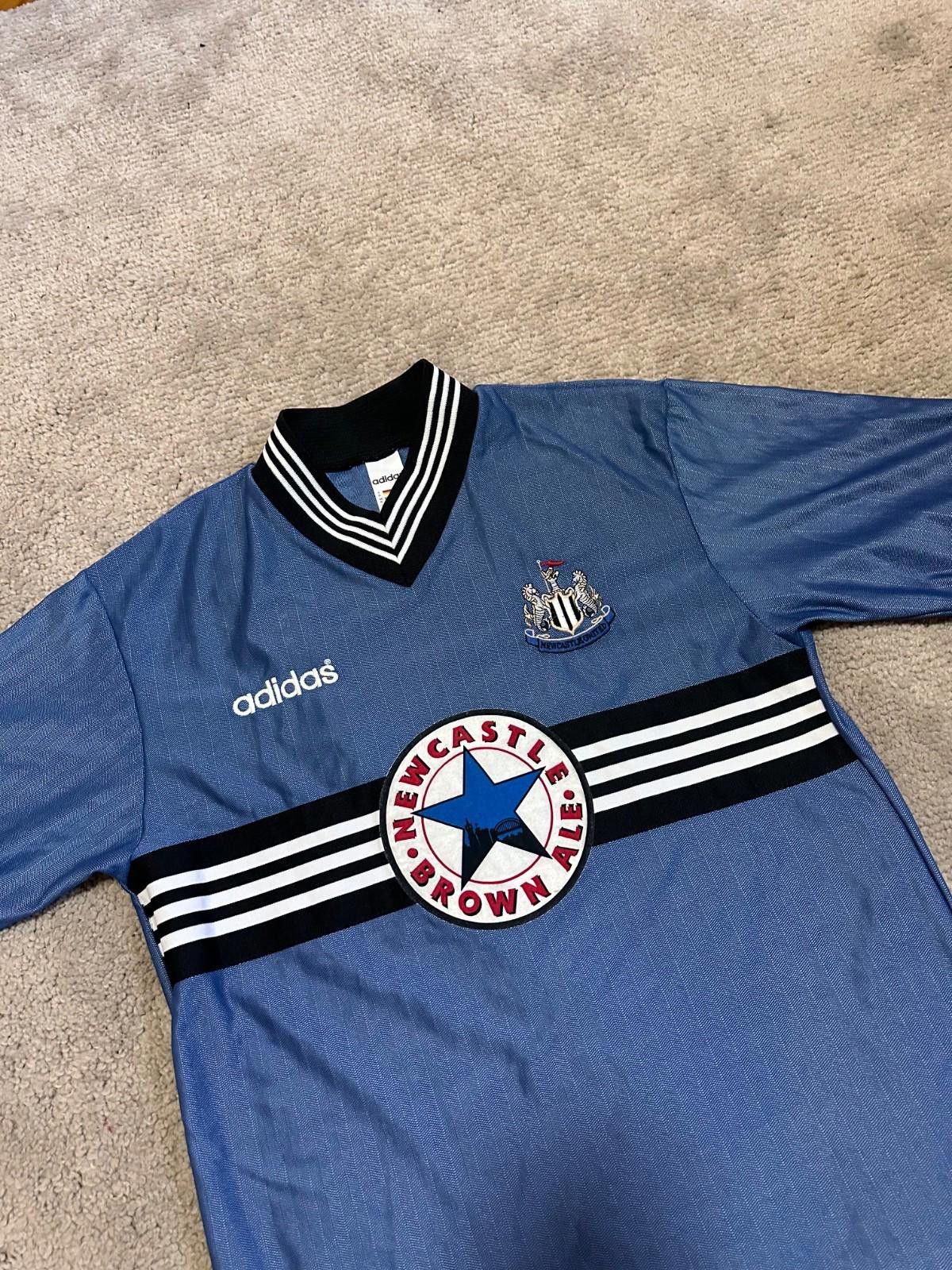 Adidas NEWCASTLE UNITED 1996/1997 AWAY FOOTBALL SHIRT ADIDAS JERSEY Size US XL / EU 56 / 4 - 3 Thumbnail