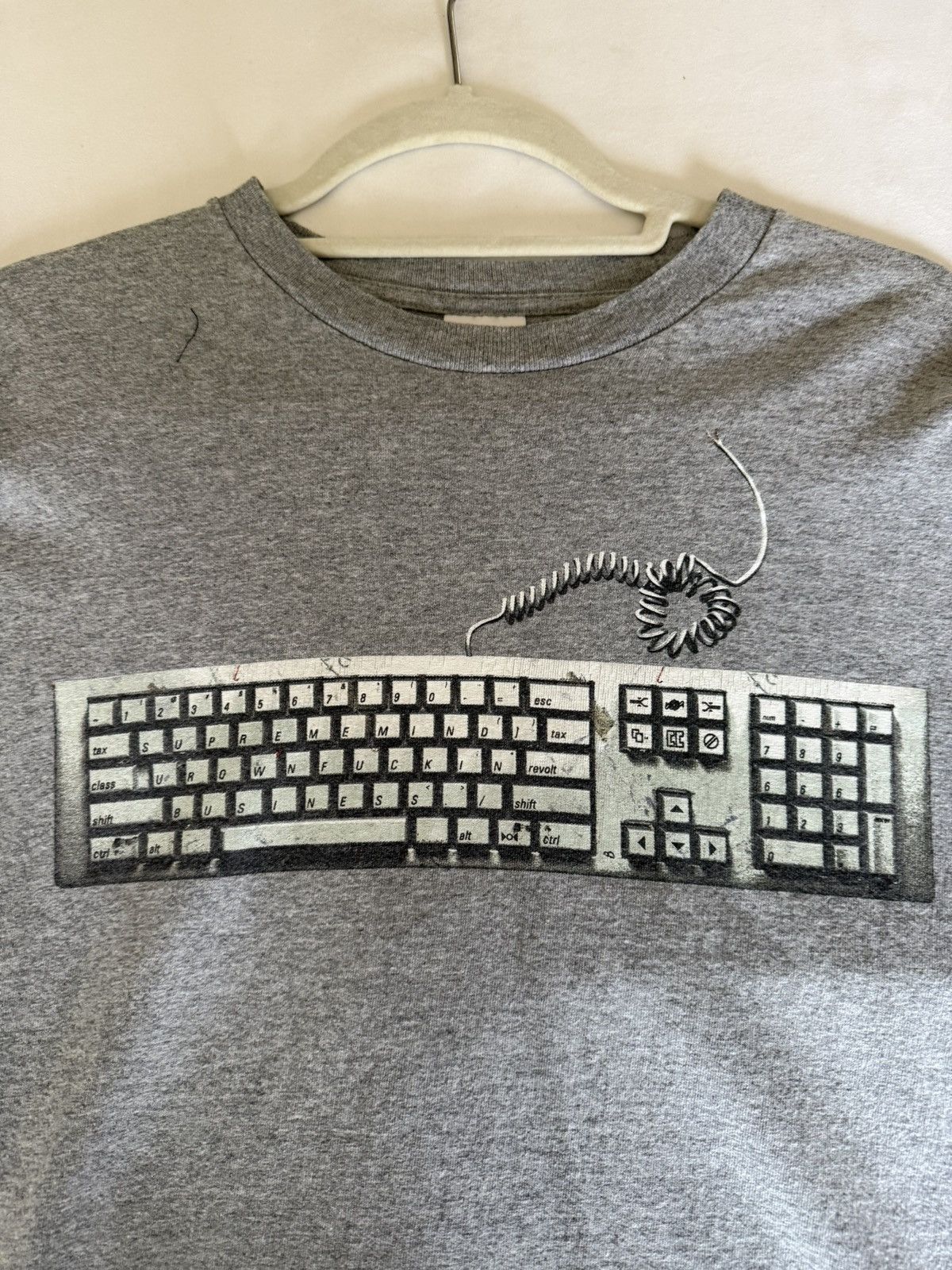 Supreme Supreme Key Board Tee Shirt Size US M / EU 48-50 / 2 - 2 Thumbnail