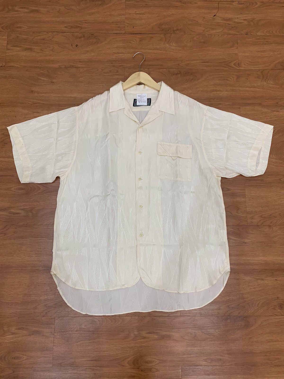 Image of Vintage Arrston Volaju Kohshin Satoh Camp Collar Silk Shirt in Cream, Men's (Size XL)