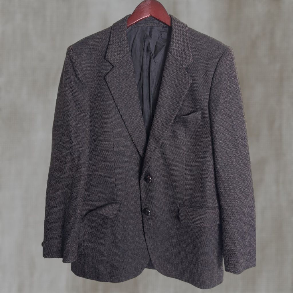 Vintage VINTAGE Maitland Of England Brown Herringbone Blazer Wool Blazer Men 41 Brown Herringbone Mens Blazer Size 42R - 1 Thumbnail