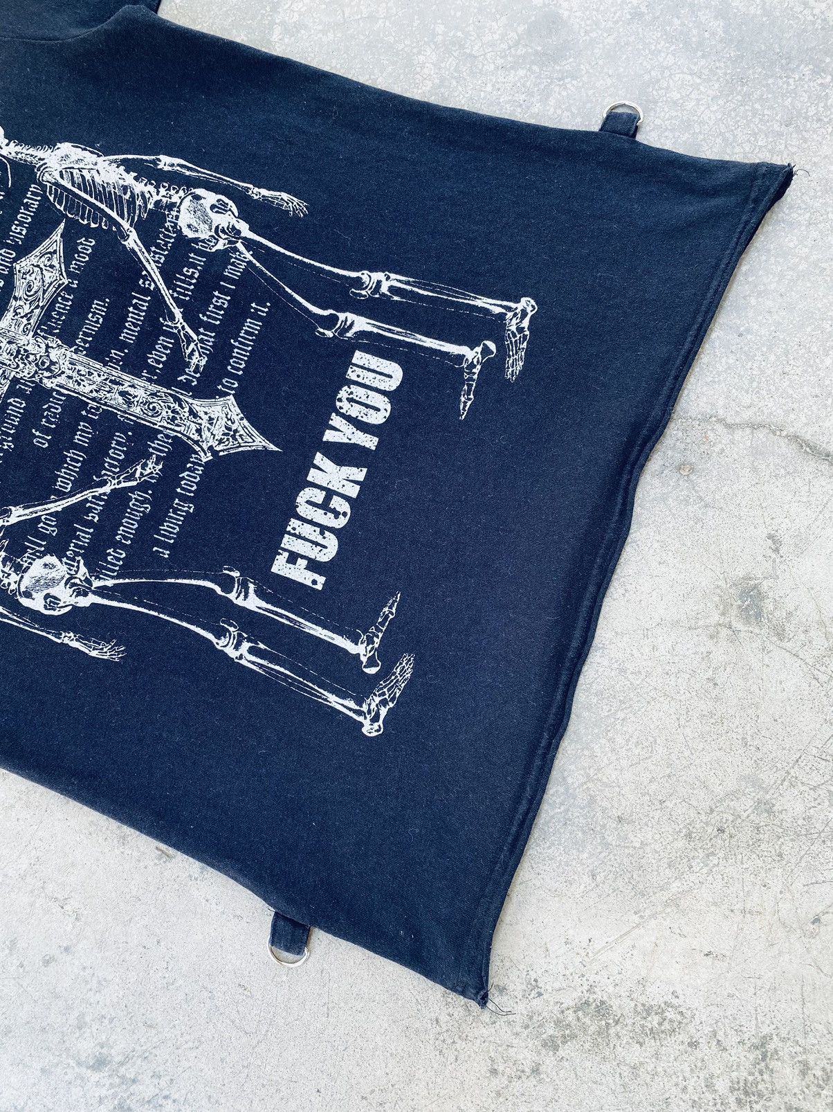 Japanese Brand Vintage Mad Punk Acid Jazz Men Fuck You Distressed Tees Size US S / EU 44-46 / 1 - 9 Thumbnail