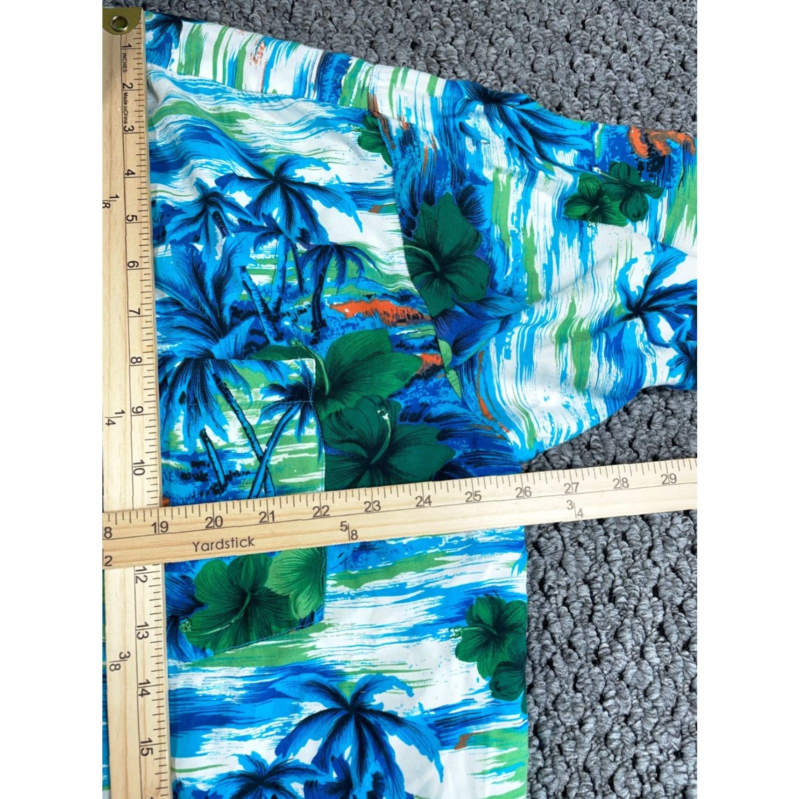 Vintage Kennington Hawaiian Shirt Adult XL Blue Rayon Button-Up Short Sleeve Floral Palm Trees Mens Size US XL / EU 56 / 4 - 6 Thumbnail
