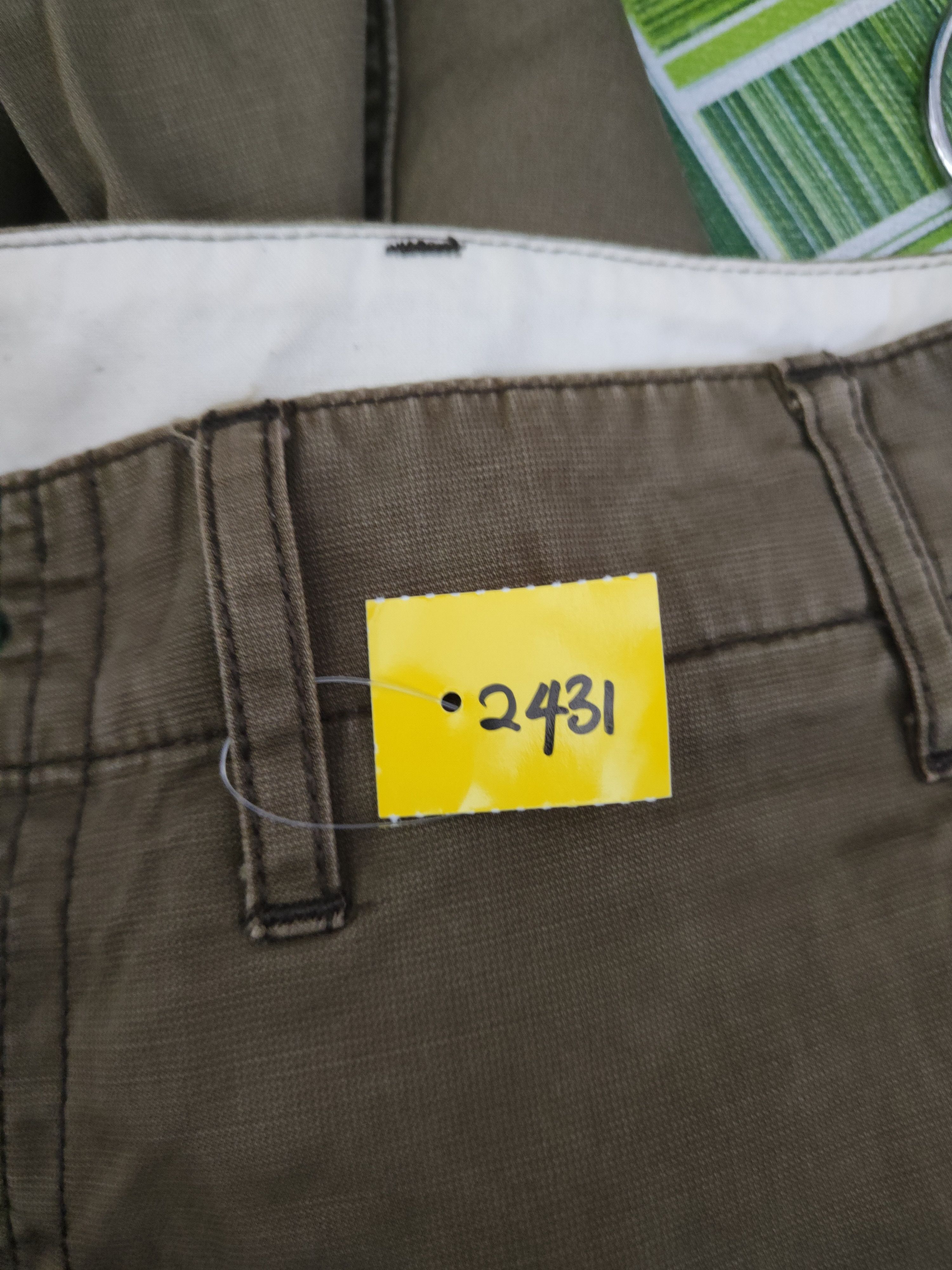 Paul Smith DL Paul Smith Beige Multipocket Cargo Pants #2431 Size US 31 - 14 Thumbnail