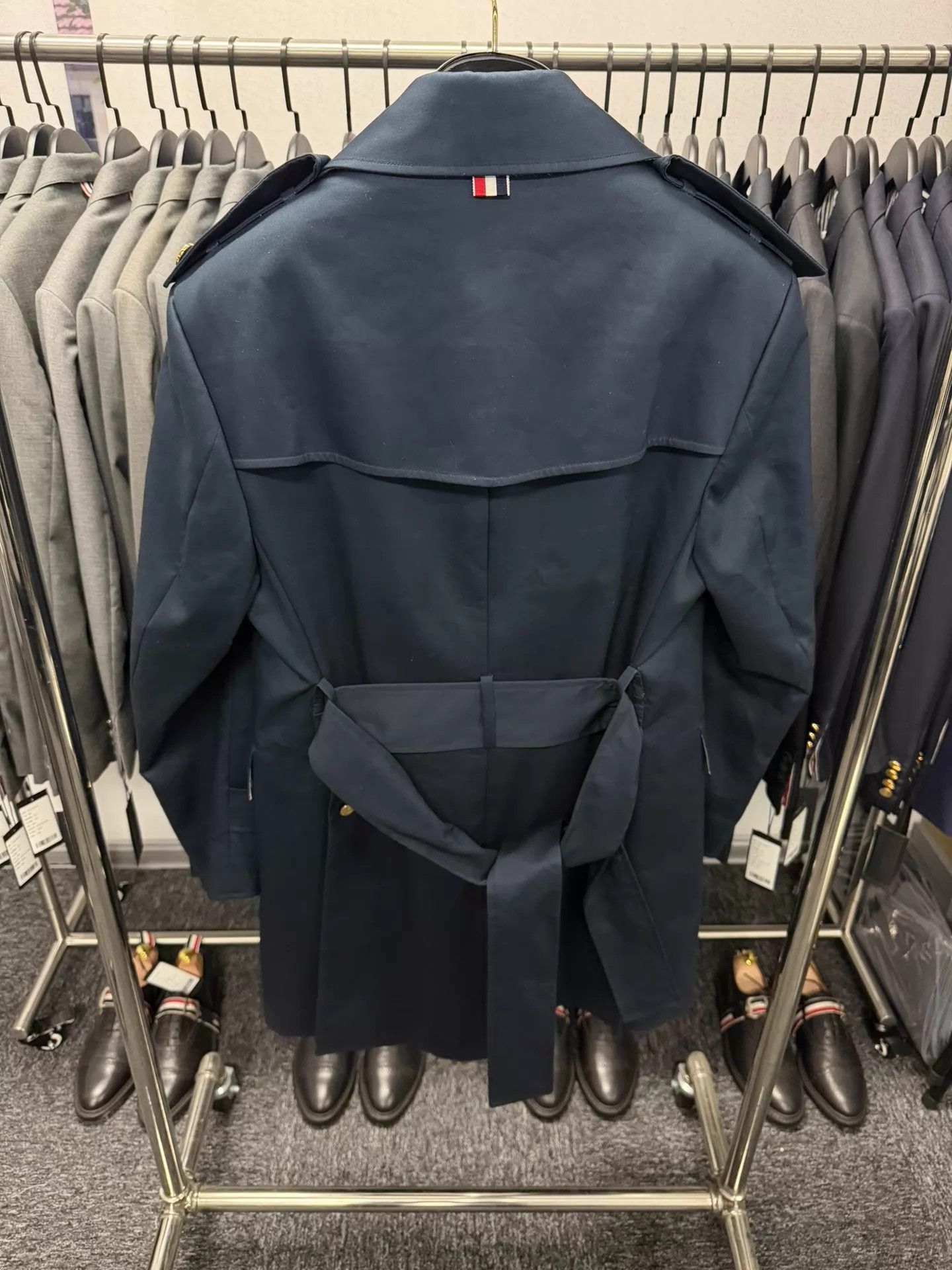 Thom Browne Thom Browne Men's Navy DB Gold-Button Trench Coat Size1 Size US S / EU 44-46 / 1 - 2 Thumbnail