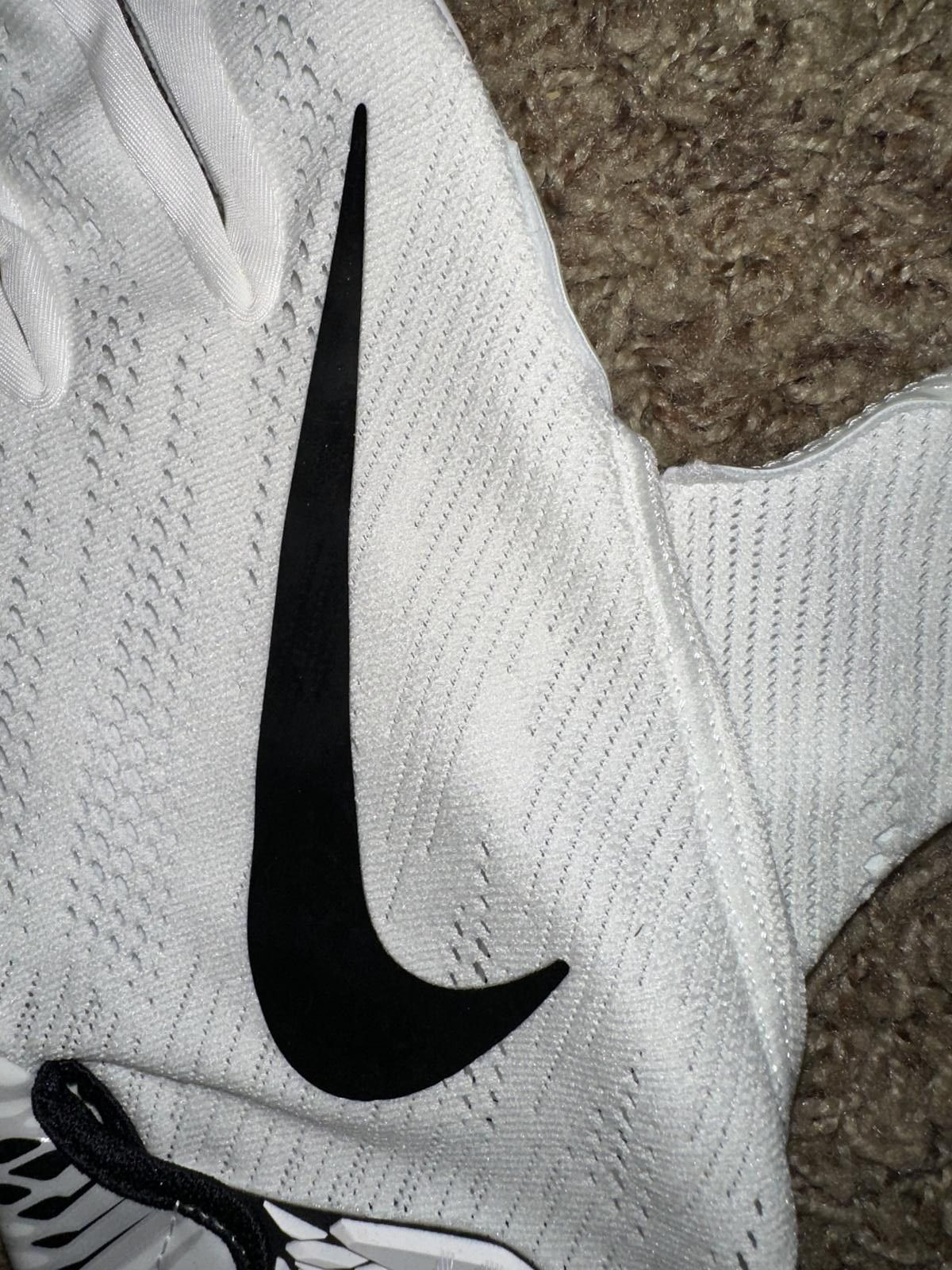 Nike Nike NCAA NFL Vapor Knit 2.0 Receiver Football Magnigrip Glove Size ONE SIZE - 3 Thumbnail