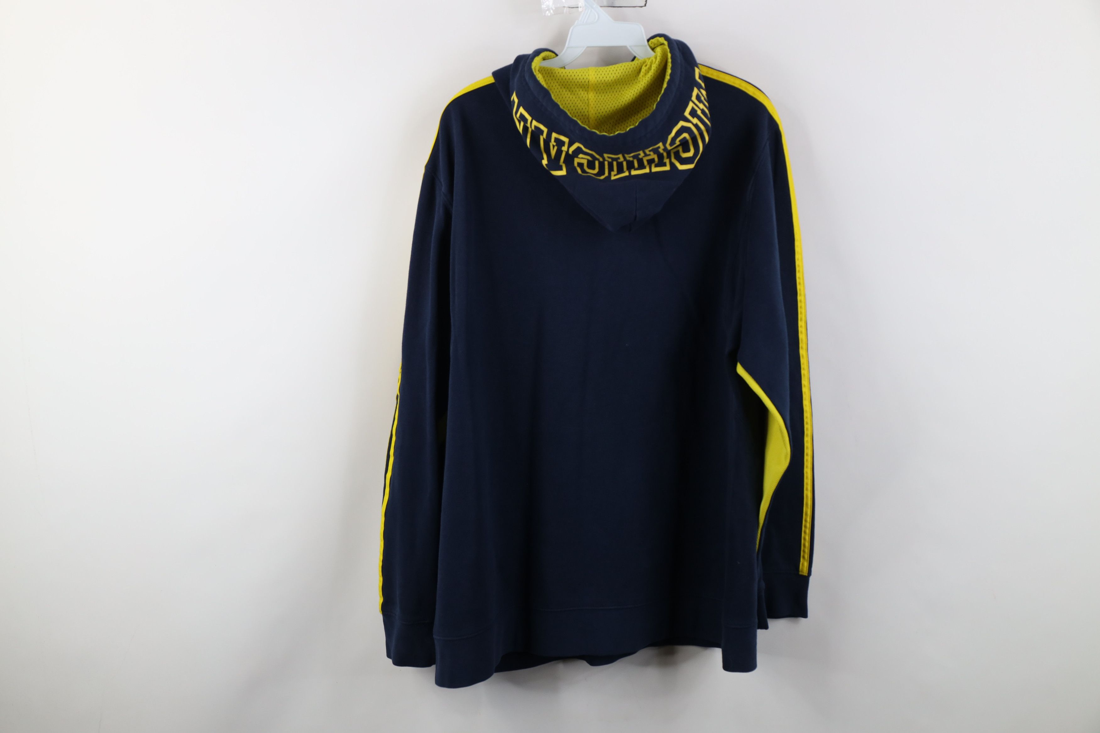 Adidas Vintage Y2K Adidas University of Michigan Hoodie Sweatshirt Size US L / EU 52-54 / 3 - 13 Thumbnail