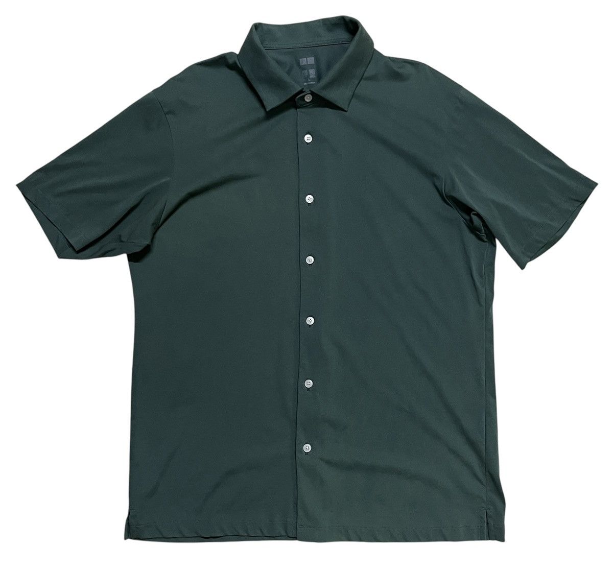 Japanese Brand × Uniqlo Uniqlo Airism Button Up Shirt Size US M / EU 48-50 / 2 - 1 Thumbnail