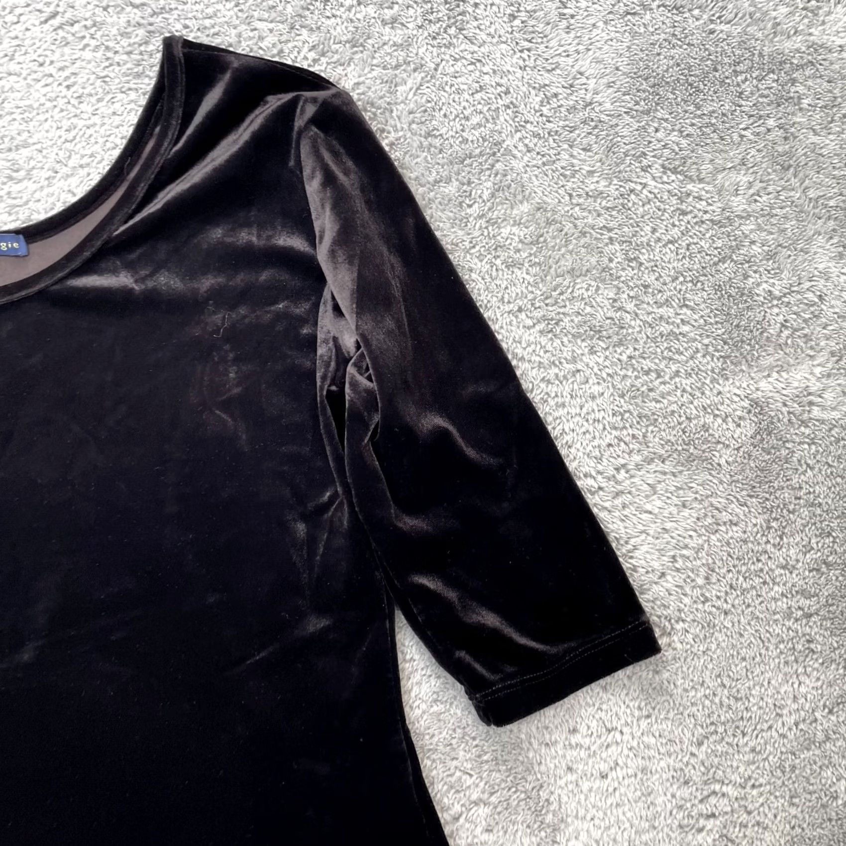 Anthropologie Vintage Anthropologie Top Womens Medium Black Velvet Blouse Quarter Sleeve y2k 90s Size M / US 6-8 / IT 42-44 - 5 Thumbnail