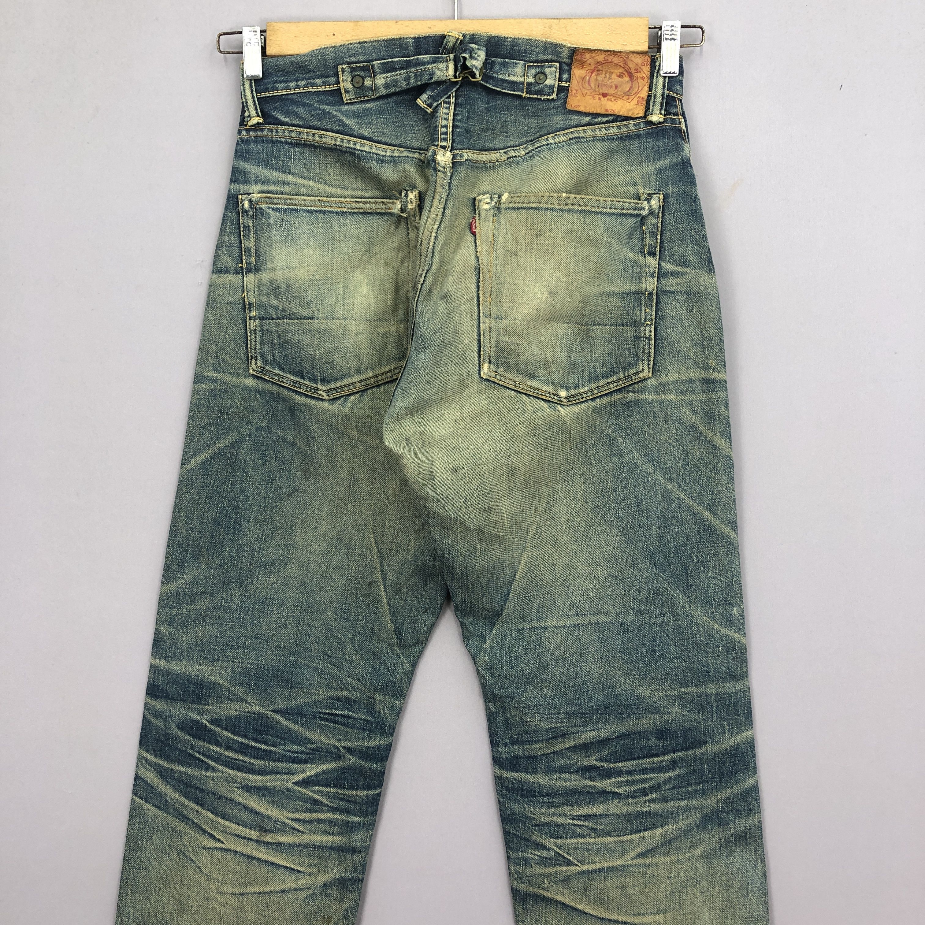 Japanese Brand Vintage 90s Evisu Selvedge Jeans Distressed Mud Wash Denim Size US 30 / EU 46 - 4 Thumbnail