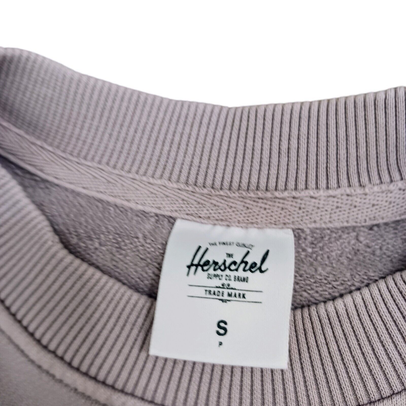 Herschel Supply Co. Herschel Sweatshirt Sz S Pink Classic Crew Preppy Distress Size S / US 4 / IT 40 - 18 Thumbnail