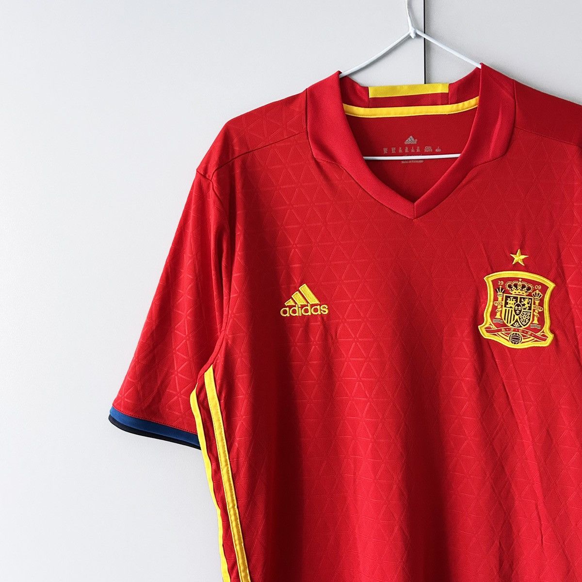 Adidas × Vintage Spain jersey 2016 2017 adidas Size US XL / EU 56 / 4 - 2 Thumbnail