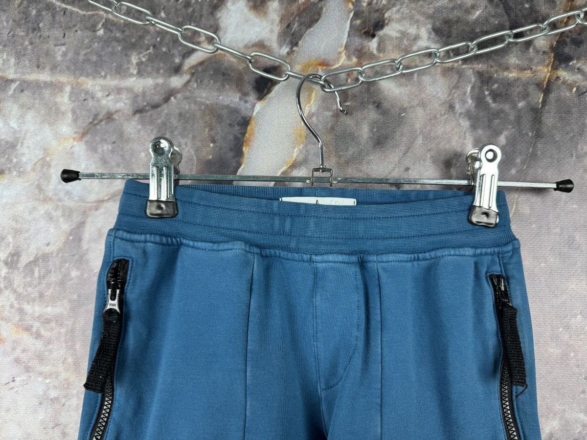 Stone Island Stone Island Junior Boys Sweatpants Teal LogPatch Size 4/104 Size US 26 / EU 42 - 2 Thumbnail