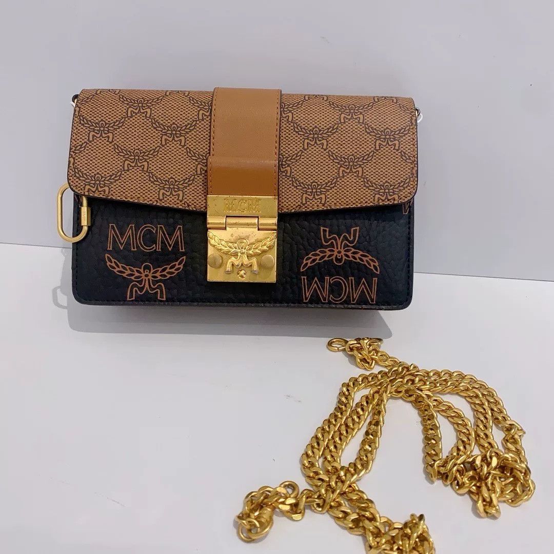 MCM Pre-loved Bag Very good condition Size ONE SIZE - 1 Thumbnail
