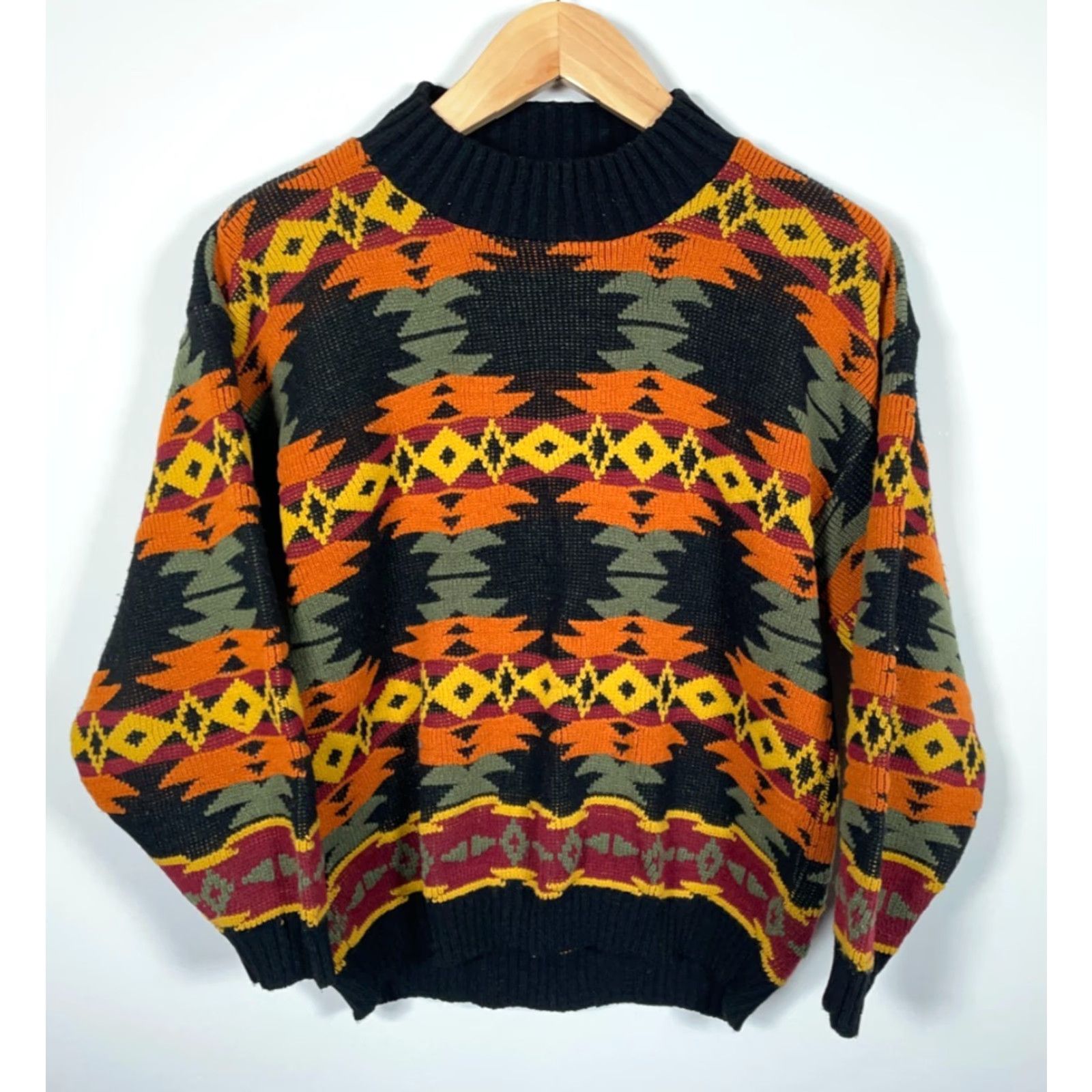 Vintage VINTAGE 80s Southwestern Pattern Sweater Women's M Black Orange Aztec Tribal Crew Neck Pullover Knit Geometric Casual Size M / US 6-8 / IT 42-44 - 2 Thumbnail