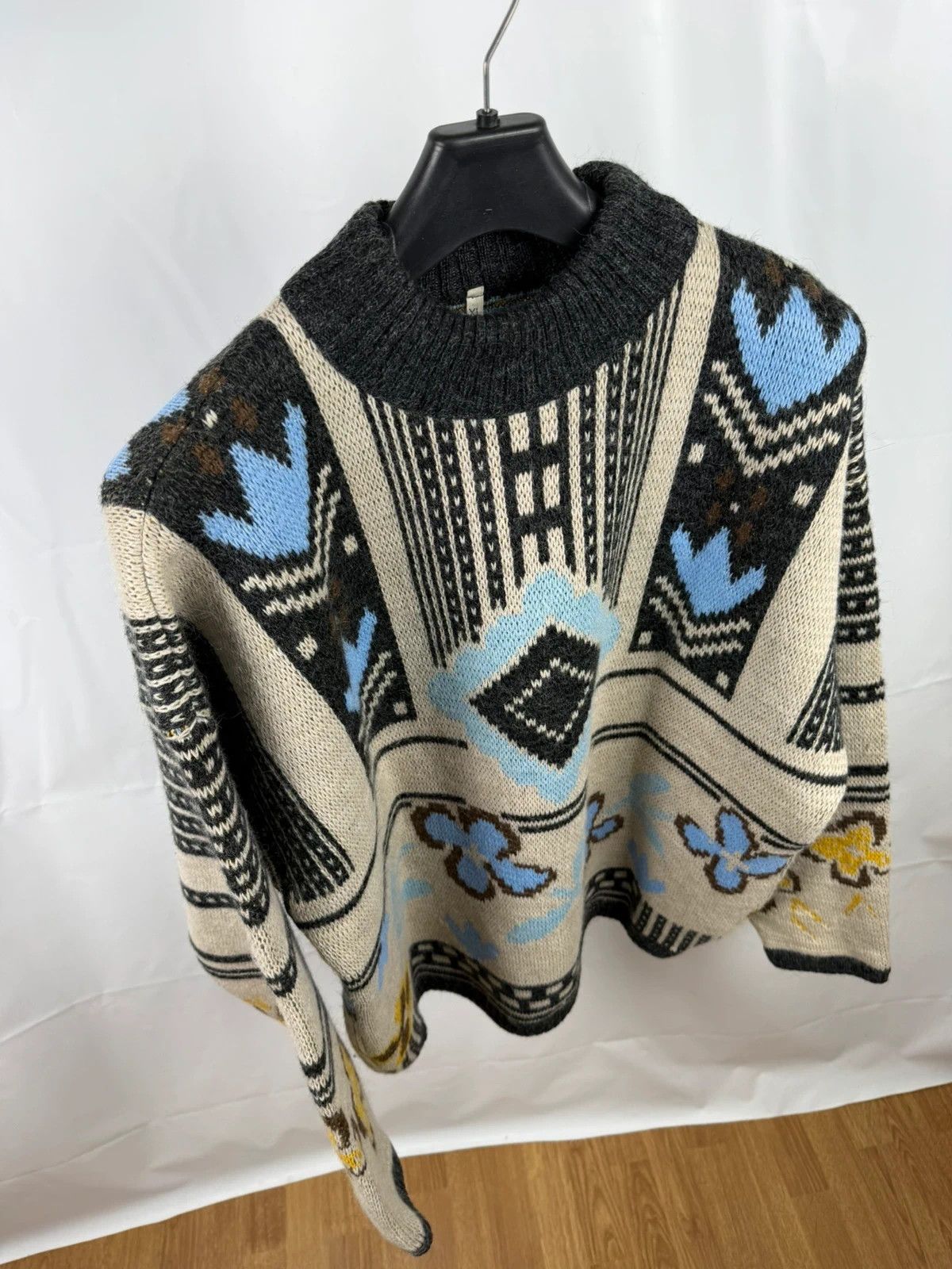 Oxbow Oxbow Surf Wear Hand Knit Sweater Pohoni France size XL Size US XL / EU 56 / 4 - 7 Thumbnail