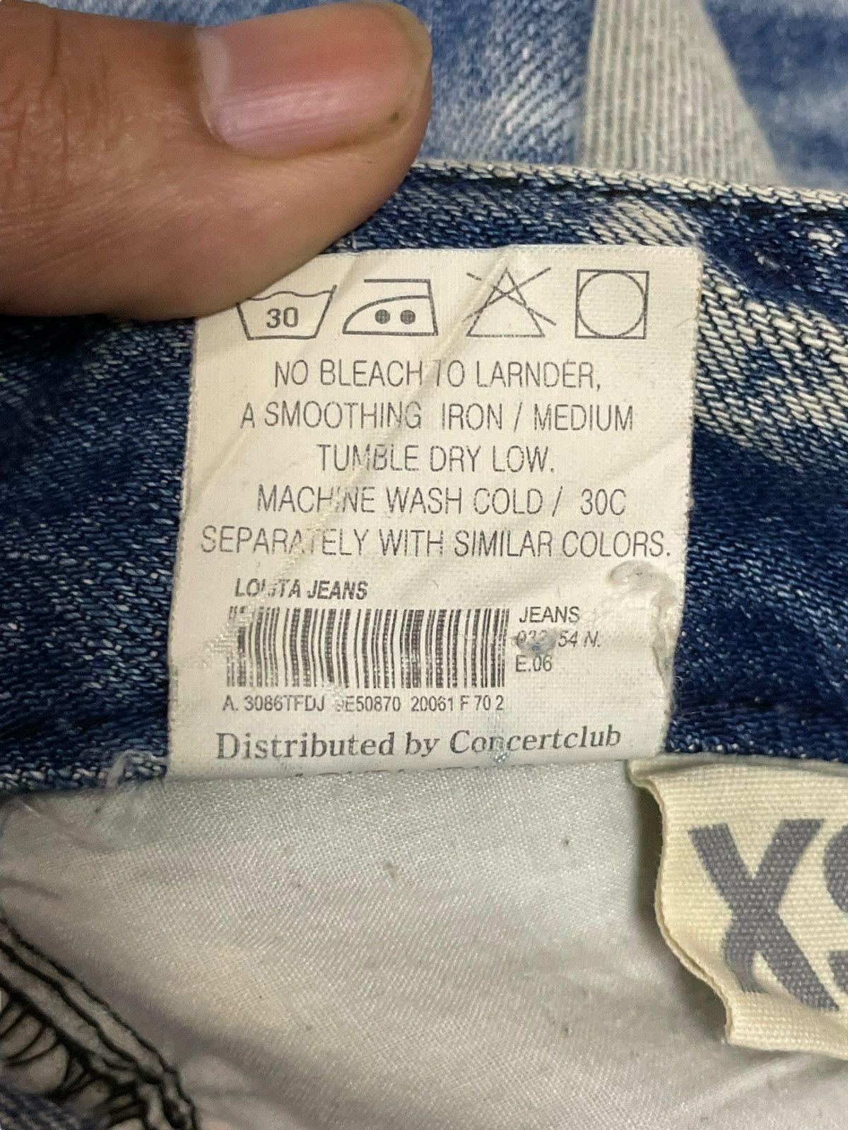 Japanese Brand Vintage Japanese Crazy Yellowish Whiskers Fade Wash Jeans Size 30" / US 8 / IT 44 - 13 Thumbnail
