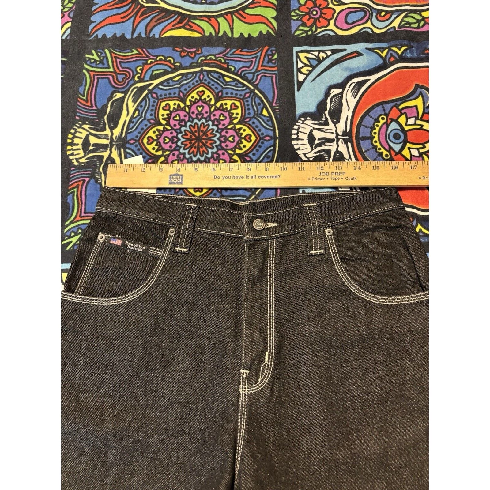 Express Brooklyn Express size 34 black silver y2k nwt Shorts 2000s Size US 34 / EU 50 - 5 Thumbnail