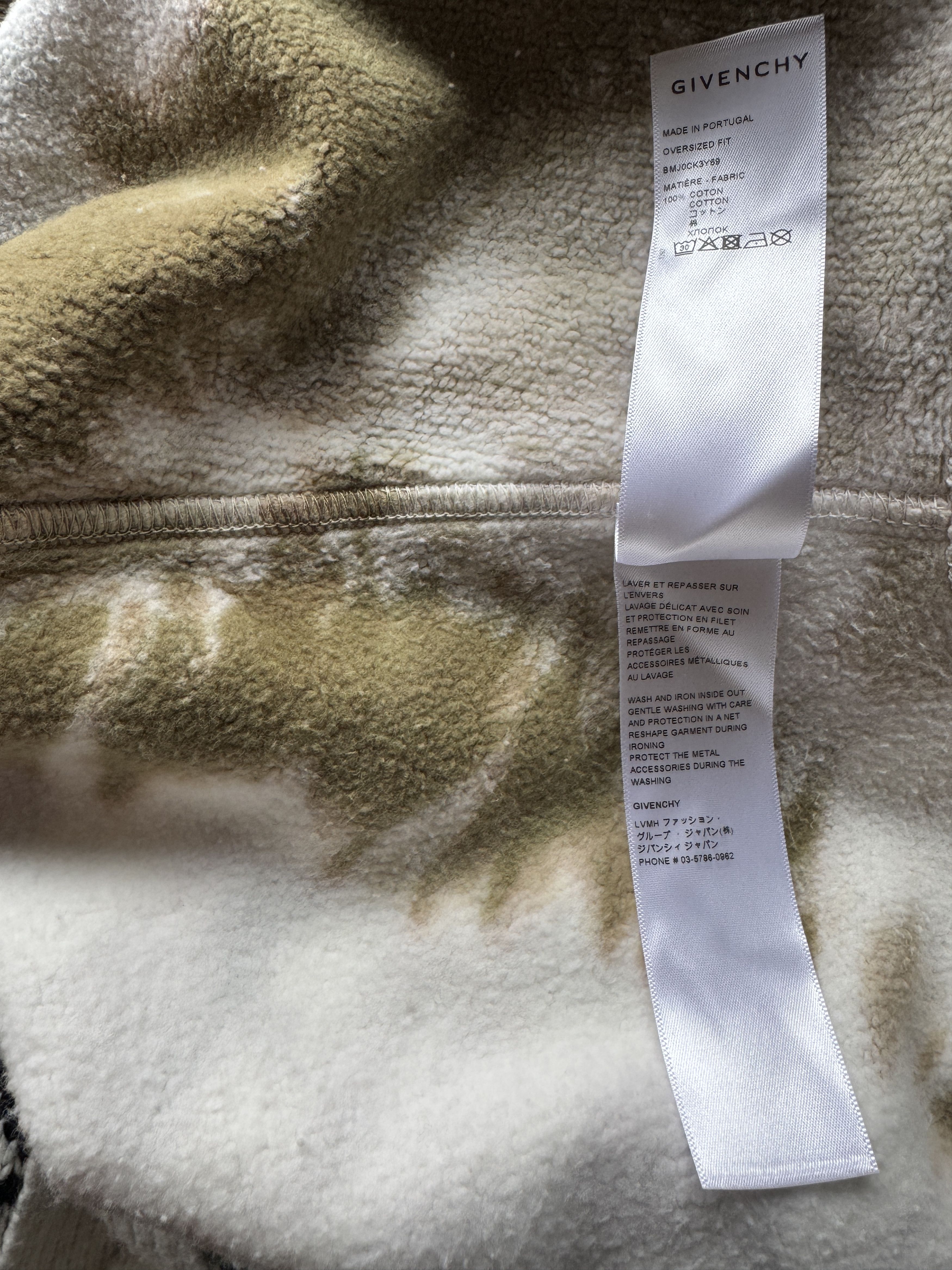 Givenchy Heart Tie-Dye Oversized Hoodie Size US M / EU 48-50 / 2 - 24 Thumbnail