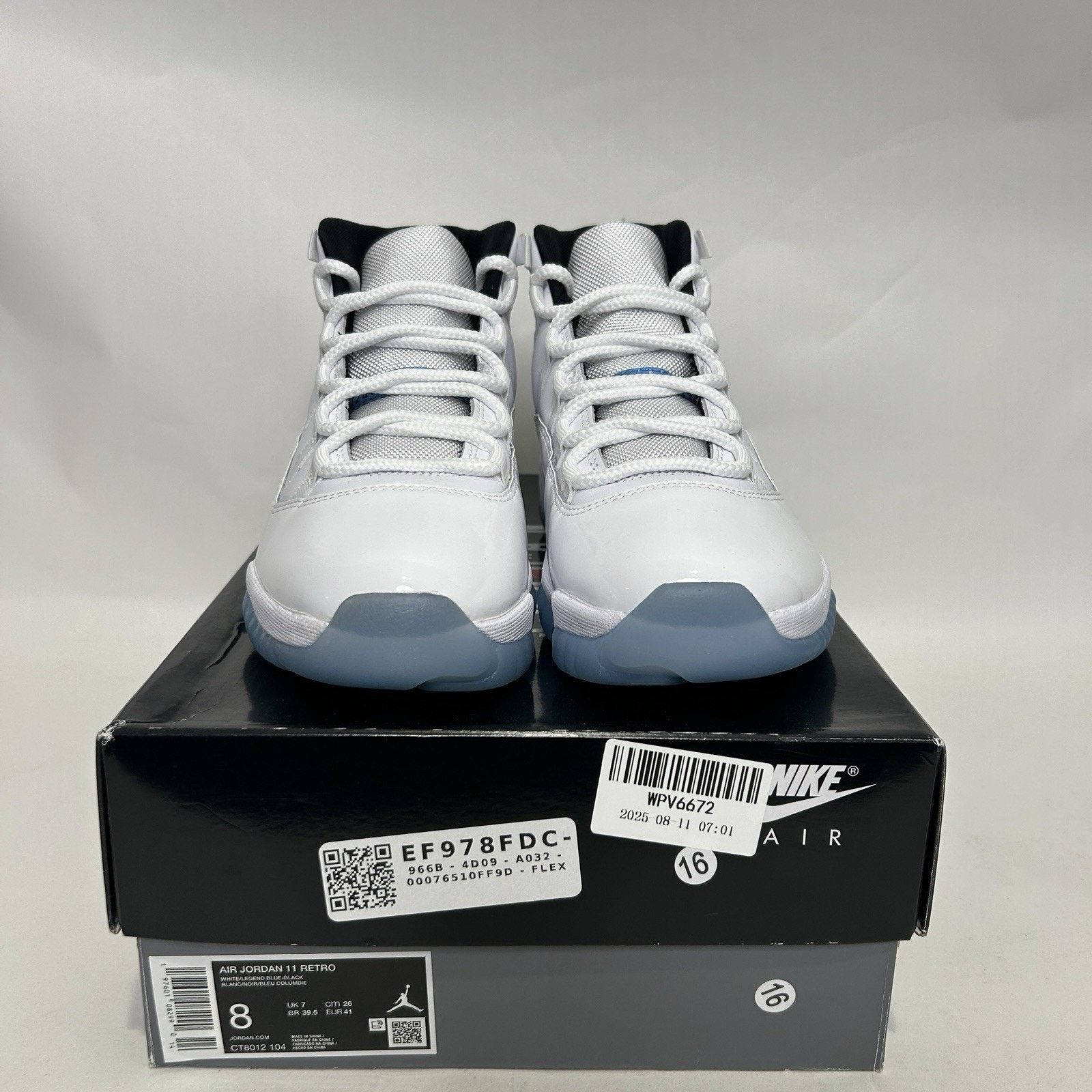 Jordan Brand Nike Air Jordan 11 Retro OG “Legend Blue/Columbia” Size US 8 / EU 41 - 2 Thumbnail