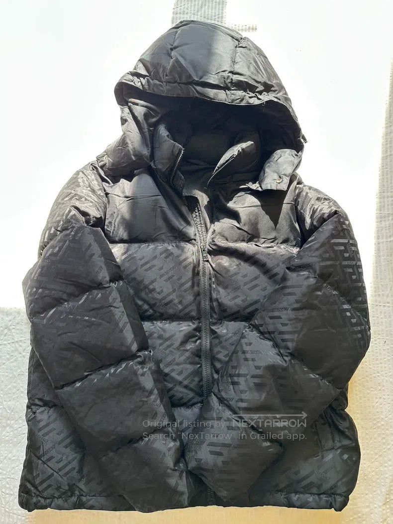 Versace Versace Black hooded down jacket Size US M / EU 48-50 / 2 - 2 Thumbnail