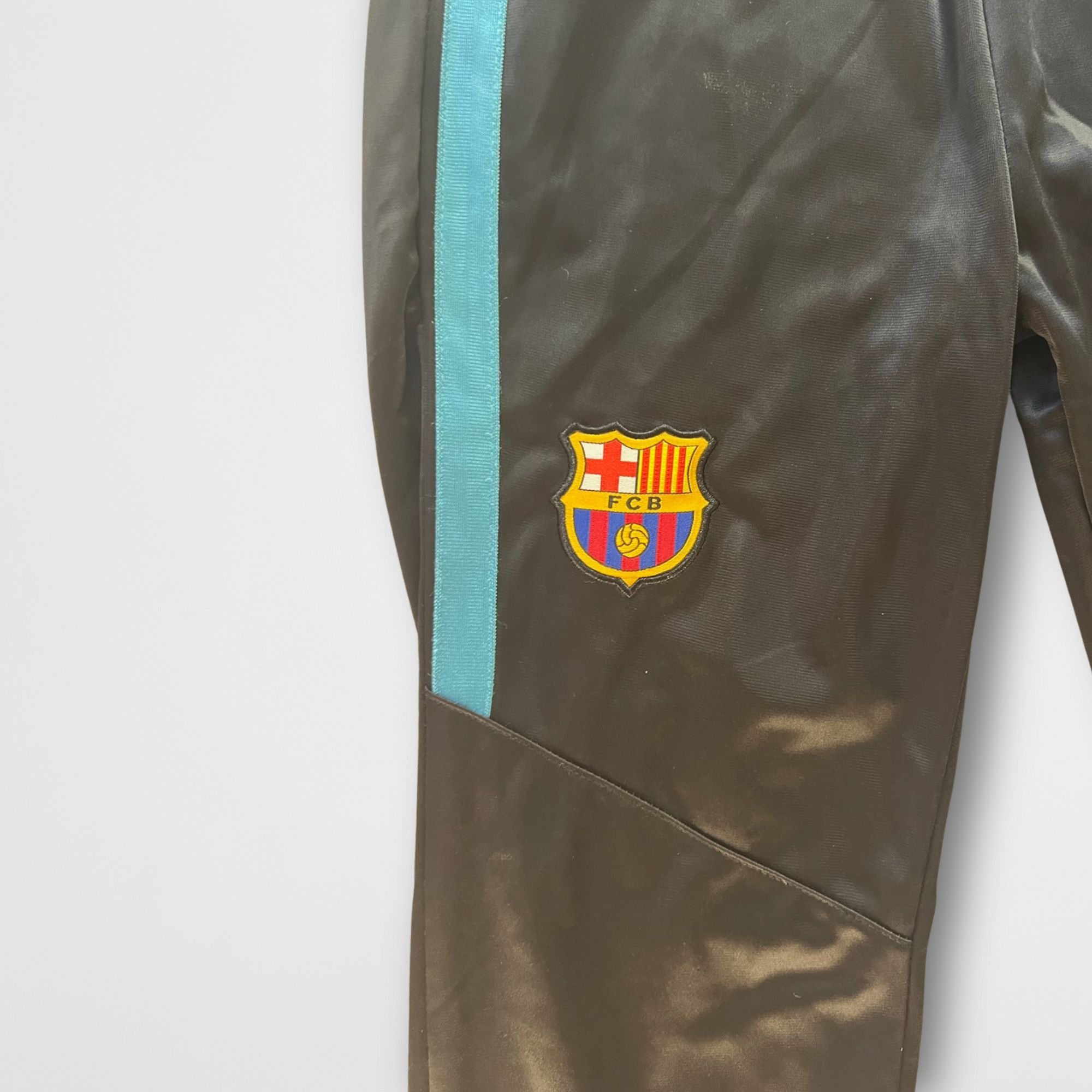 Other Barcelona FCB Black Track Pants With Blue Stripes & Logo Siz Size US 26 / EU 42 - 4 Thumbnail