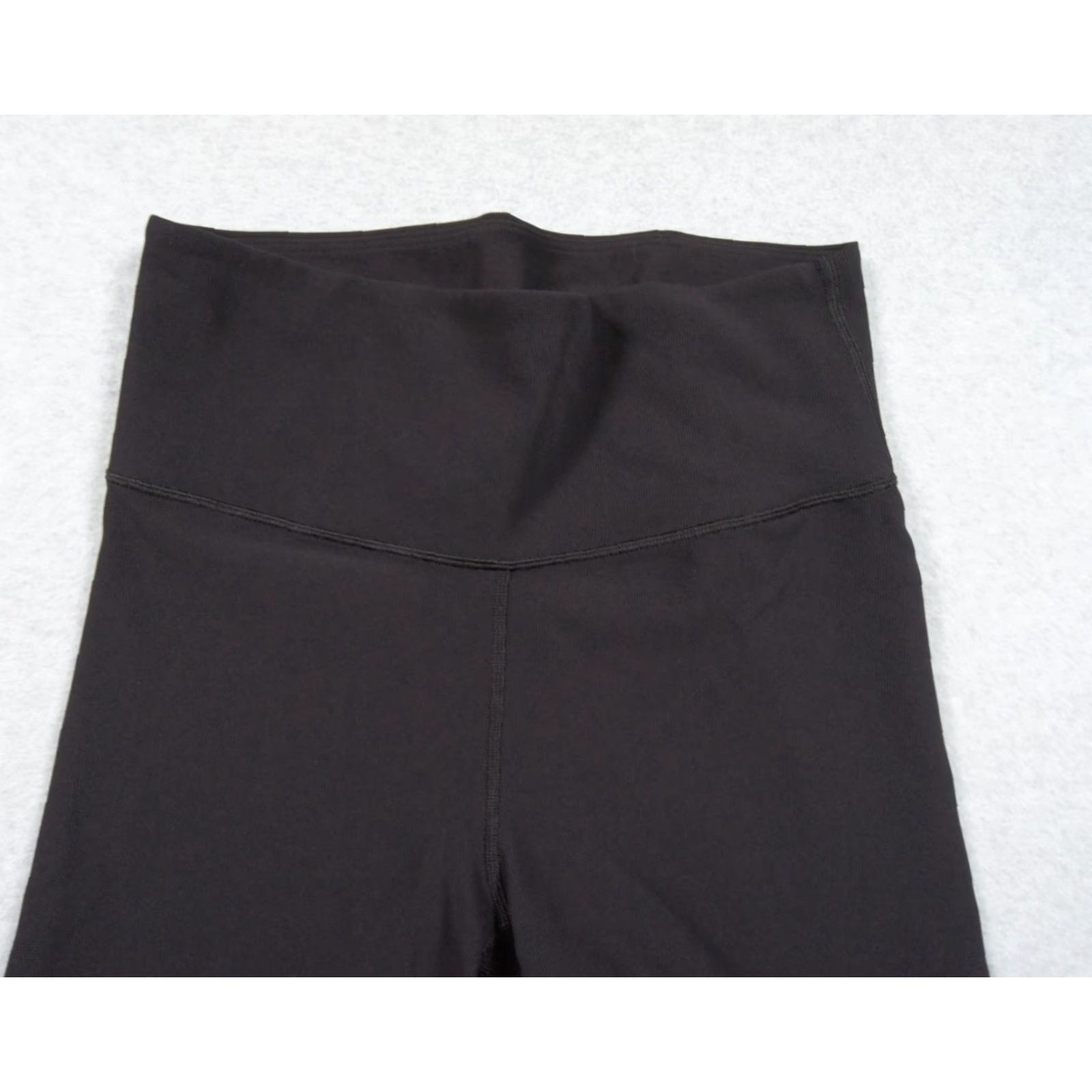 TNA Tna Biker Shorts Womens Large Black Athletic Activewear Gym Travel Size 36" / US 14 / IT 50 - 2 Thumbnail