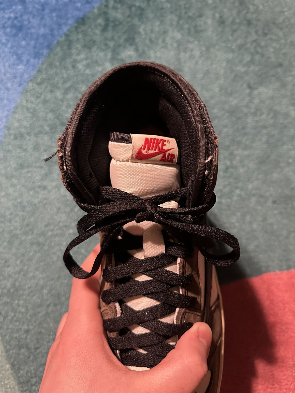Jordan Brand × Nike × Travis Scott Travis Scott x Air Jordan 1 Retro High OG ‘Mocha’ Size US 11.5 / EU 44-45 - 16 Thumbnail