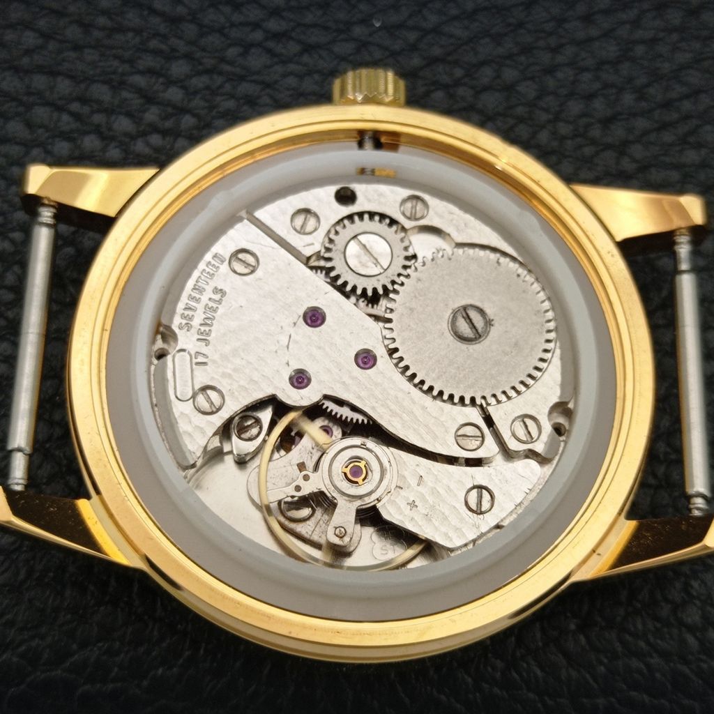 Other VINTAGE MONTINE HAND-WINDING SWISS MENS WATCH a444169 Size 38 - 9 Thumbnail