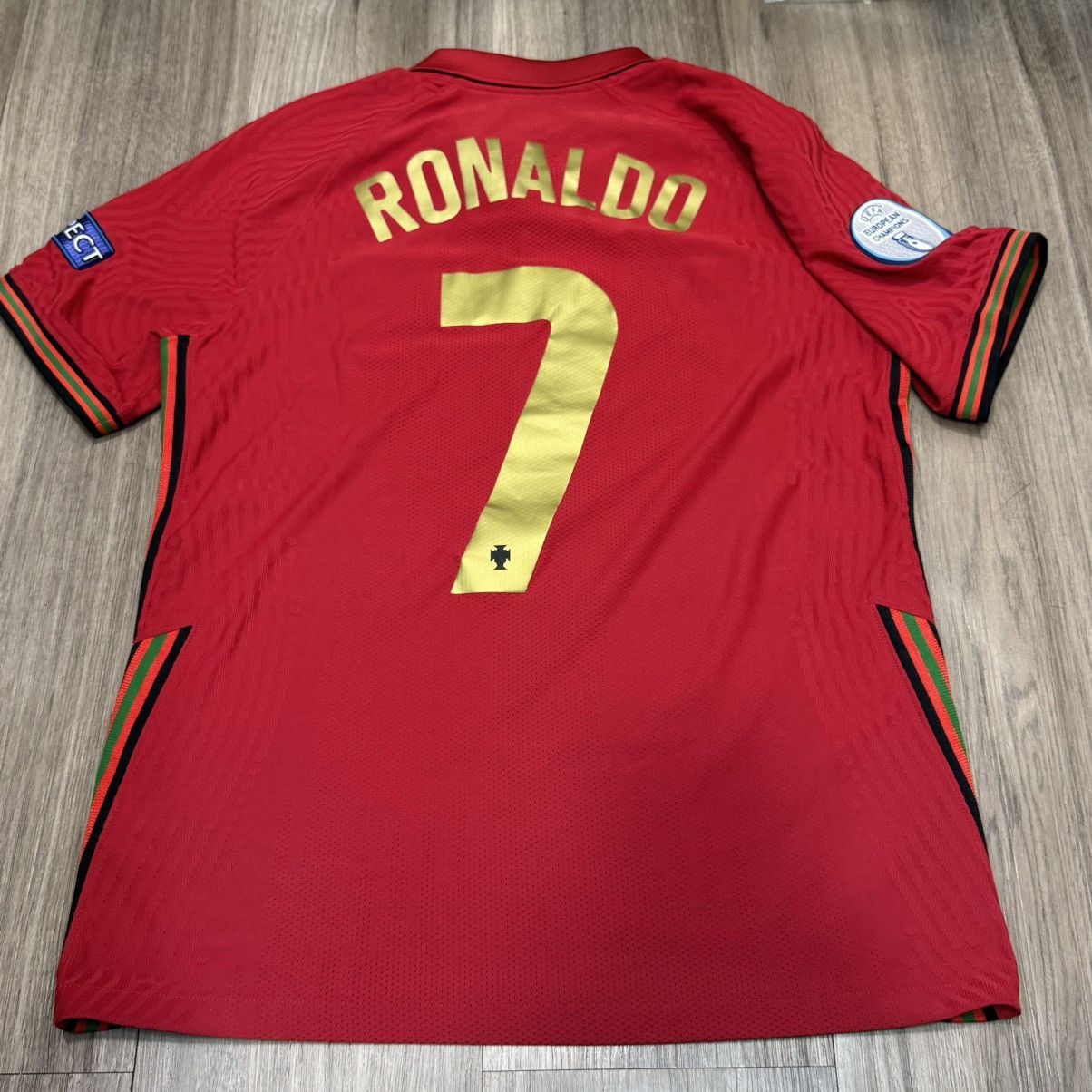 Nike Portugal 20/21 player issue home shirt #7 Ronaldo Size US M / EU 48-50 / 2 - 2 Thumbnail