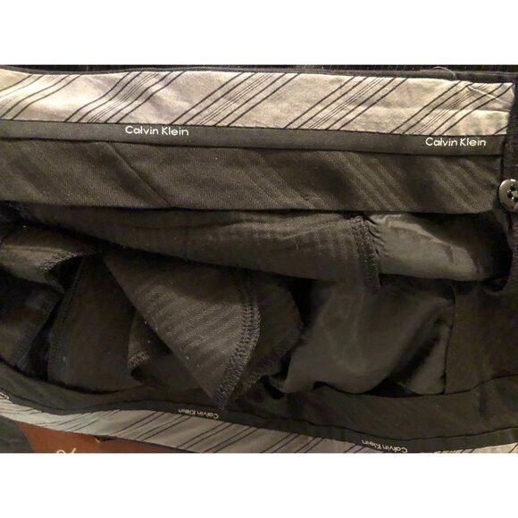 Calvin Klein calvin klein men's navy 100%wool 2pc suit 44R pants: 38/30 Size 44R - 11 Thumbnail