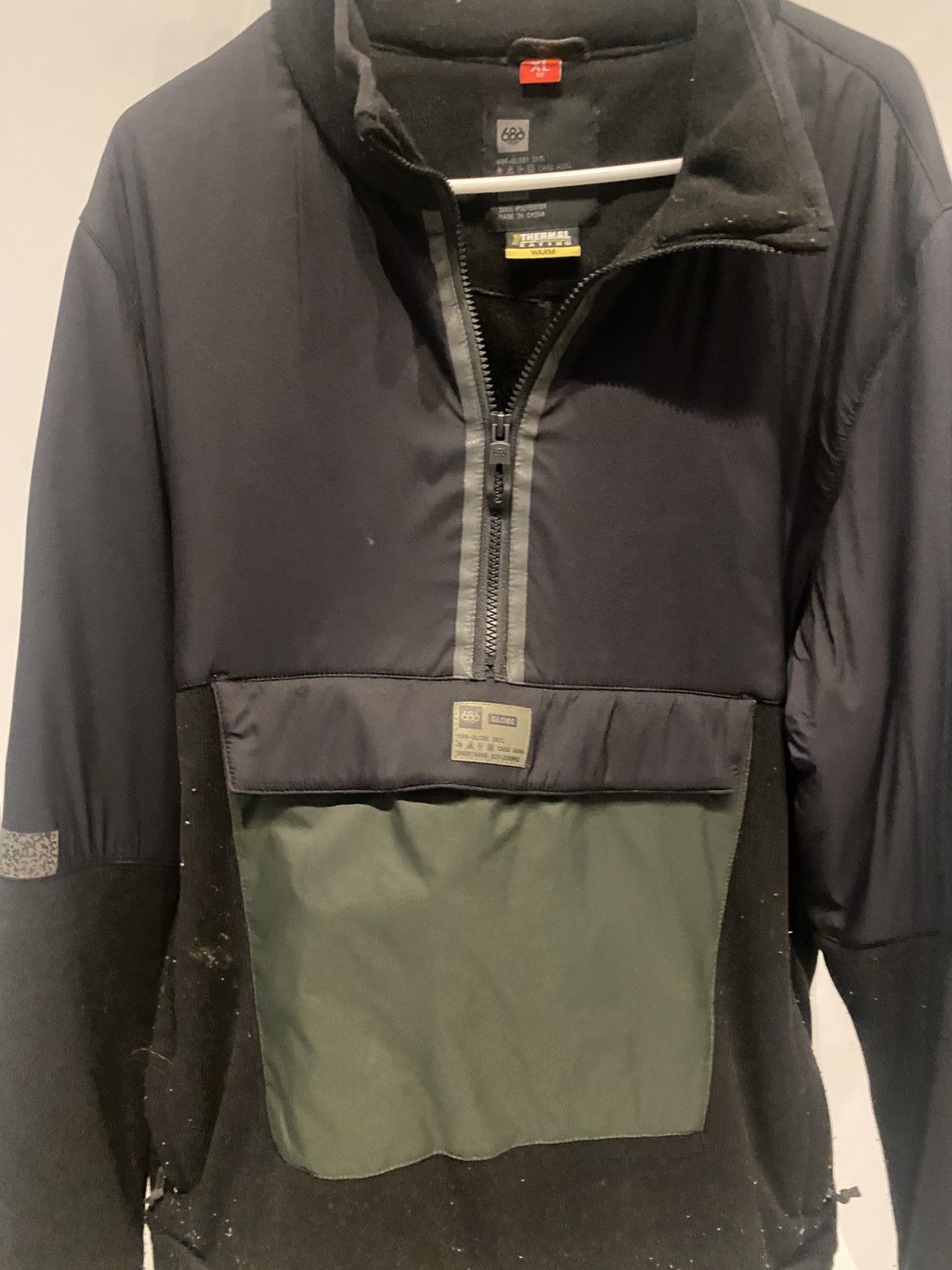 686 X Globe zip up Sweater