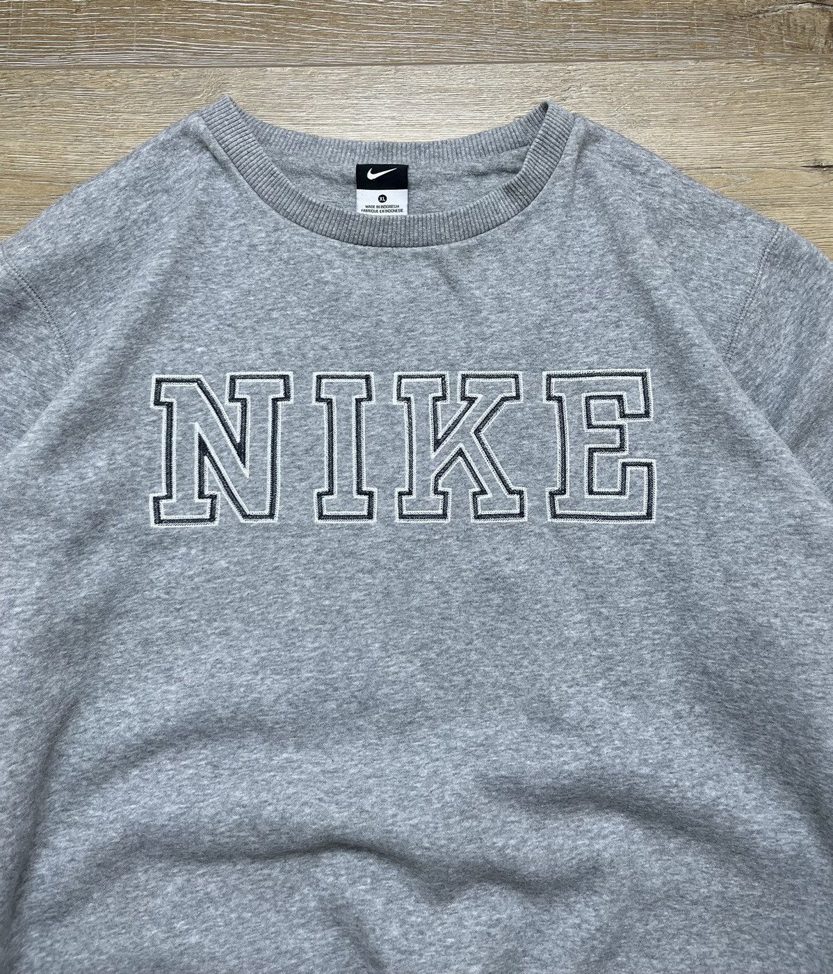 Nike VTG NIKE BIG LOGO SWEATSHIRT 90S Size US XL / EU 56 / 4 - 2 Thumbnail