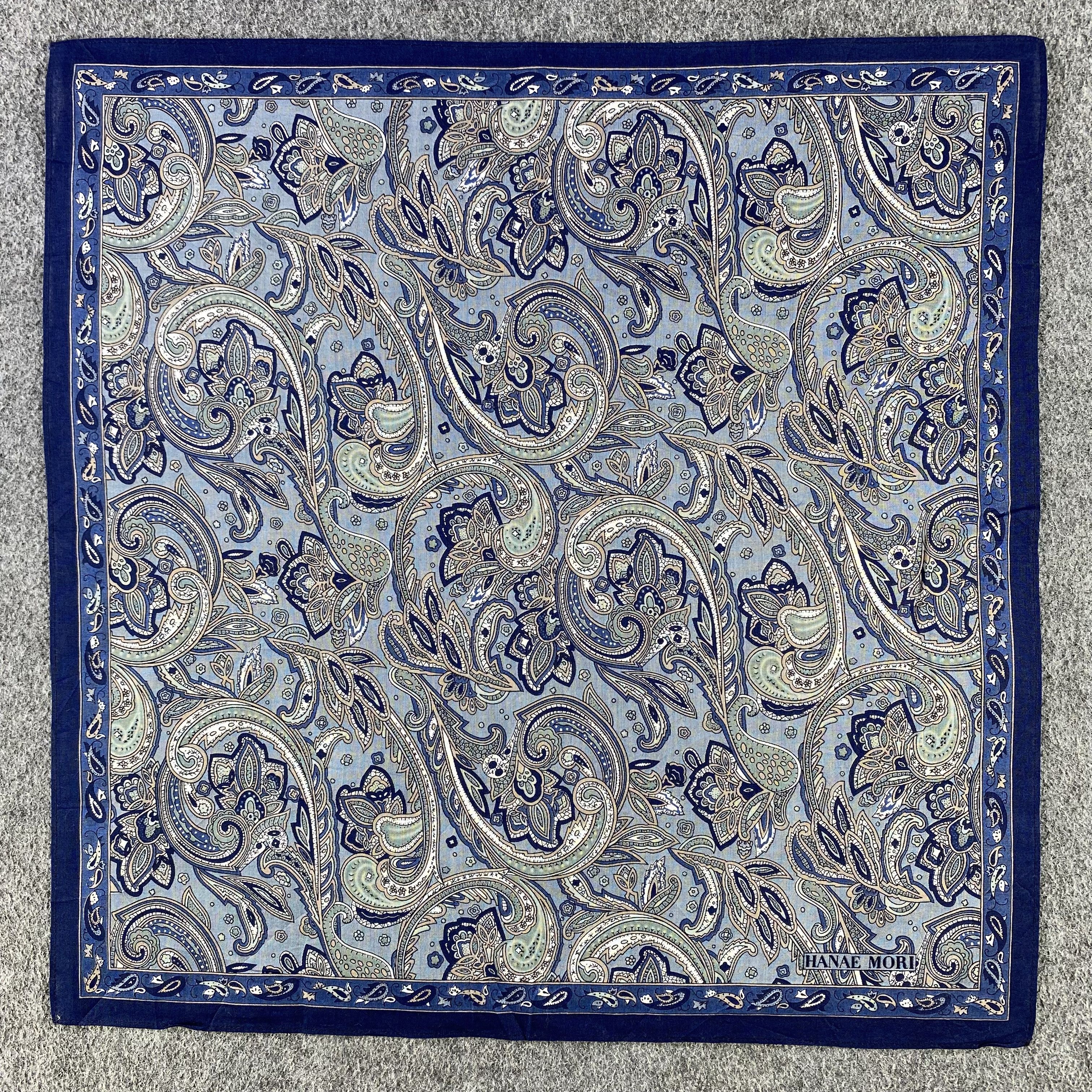 Hanae Mori Hanae Mori Handkerchief/Neckerchief/Bandana HC791 Size ONE SIZE - 1 Thumbnail