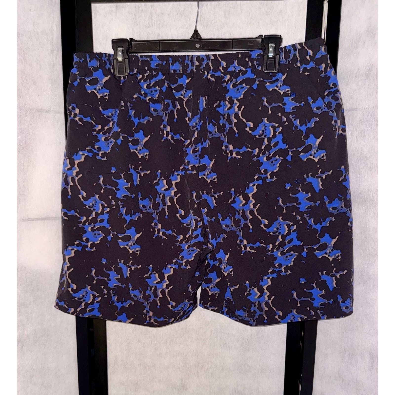 Fabletics Fabletics The Swim Trunk Blue 5” Inseam Men’s Size M Size US 32 / EU 48 - 7 Thumbnail