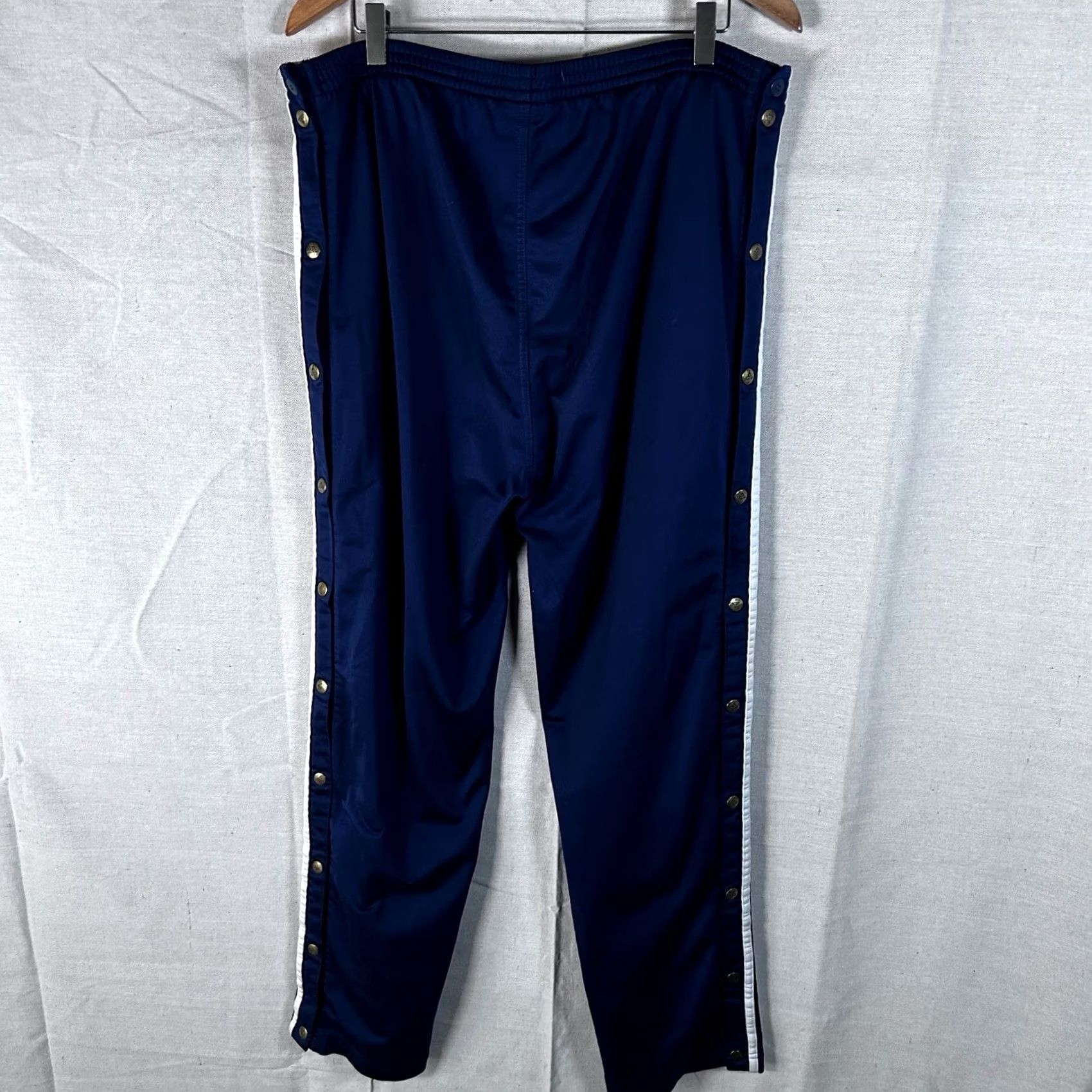 Adidas VINTAGE Adidas Tear Away Track Pants Mens Large Navy Blue White Stripe Snap Side Size US 33 - 4 Thumbnail