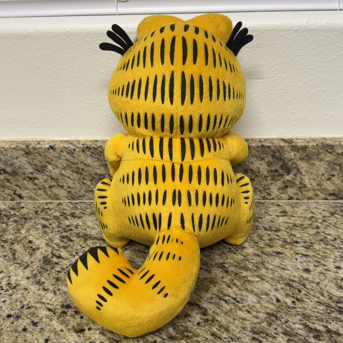 Vintage Vintage Garfield Te Quiero” 14” Spanish Valentines Day Plush Size ONE SIZE - 2 Thumbnail