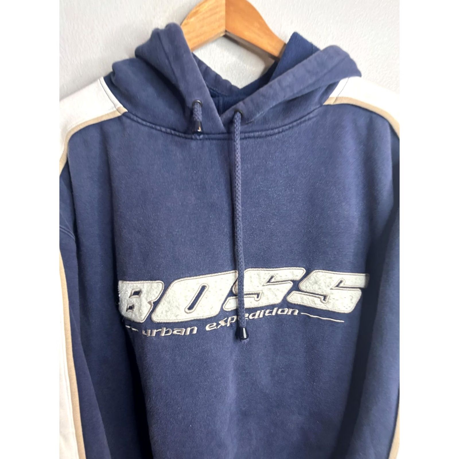 Vintage Boss Shirt Mens 2XL Blue Hoodie Urban Expedition Logo Pullover Fleece Sweatshirt Size US XXL / EU 58 / 5 - 2 Thumbnail
